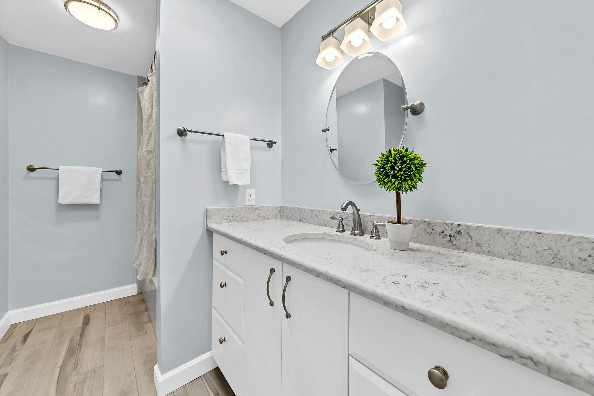 DONCASTER WOODS - Residential