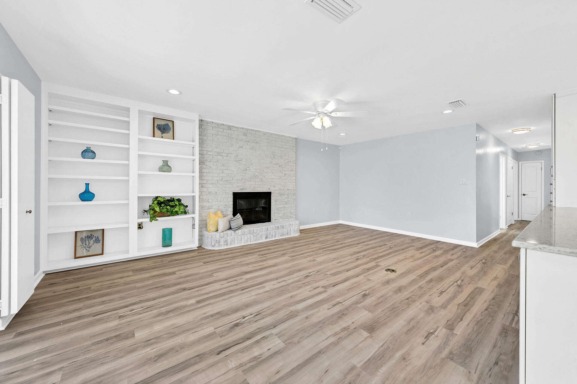 DONCASTER WOODS - Residential