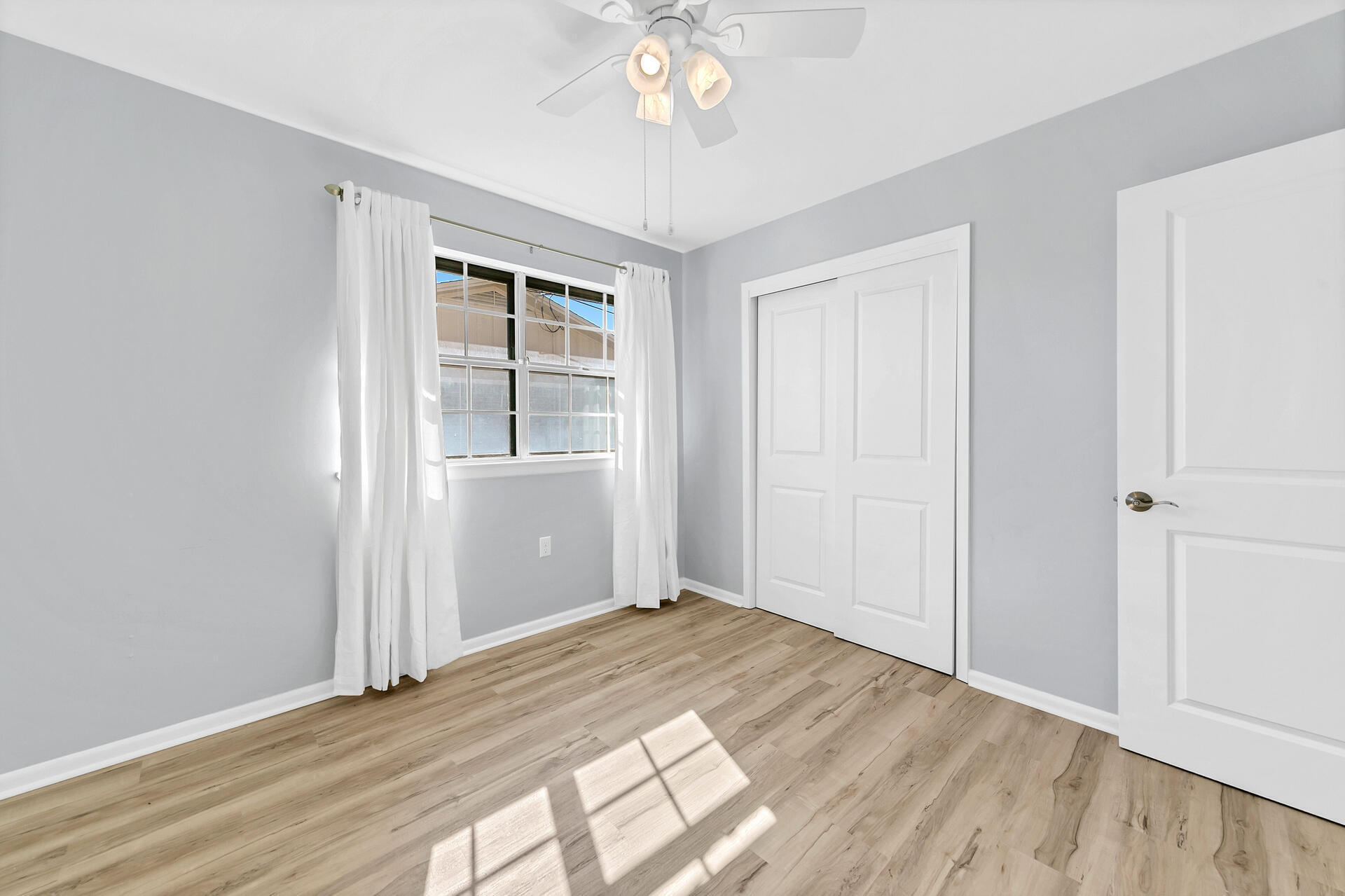 DONCASTER WOODS - Residential