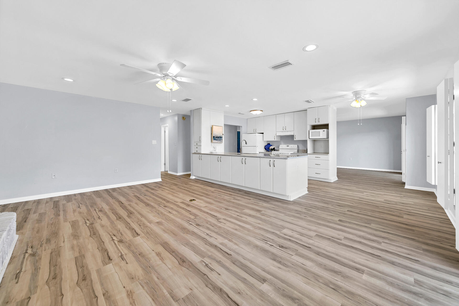 DONCASTER WOODS - Residential