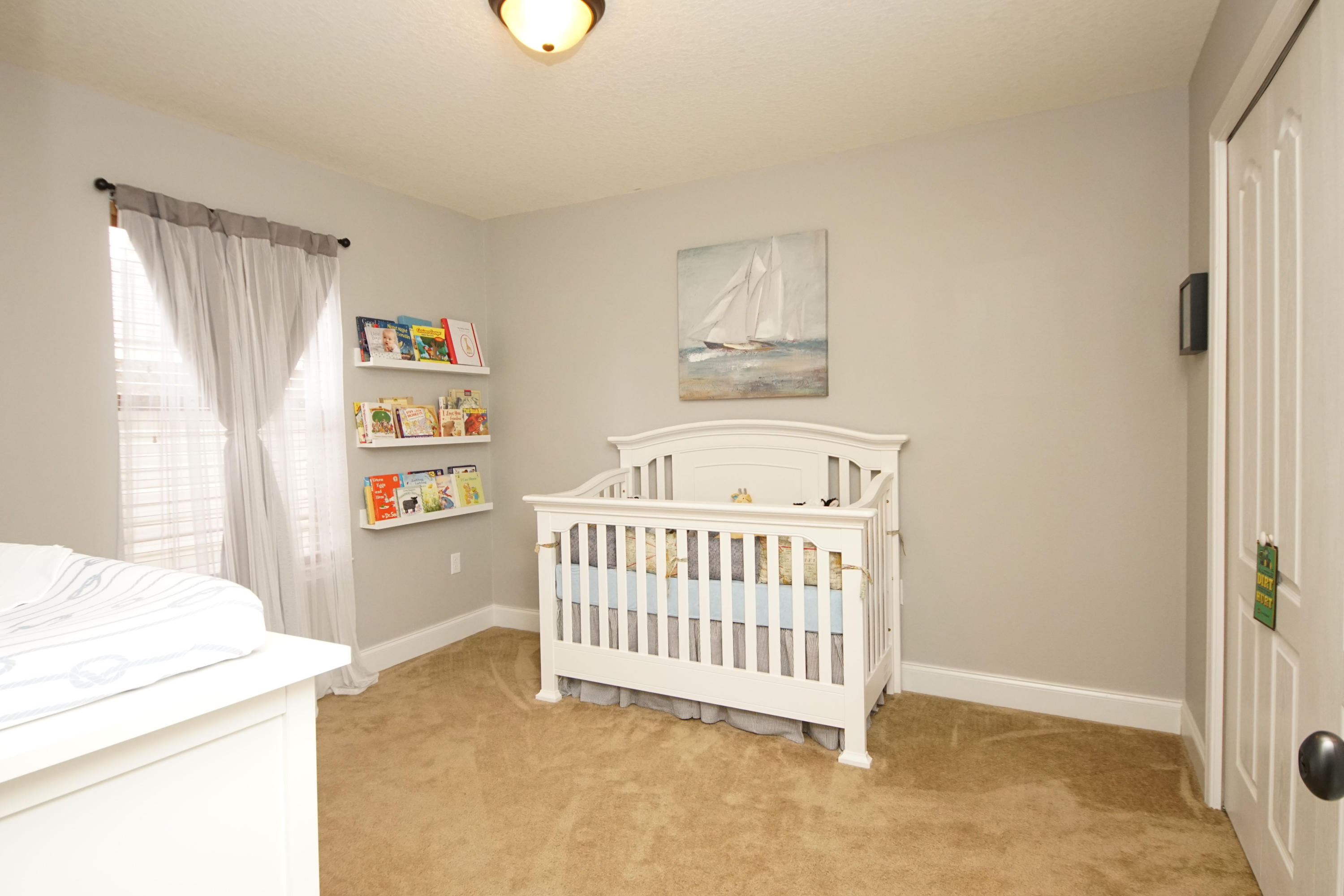 SILVER SPRINGS EST - Residential