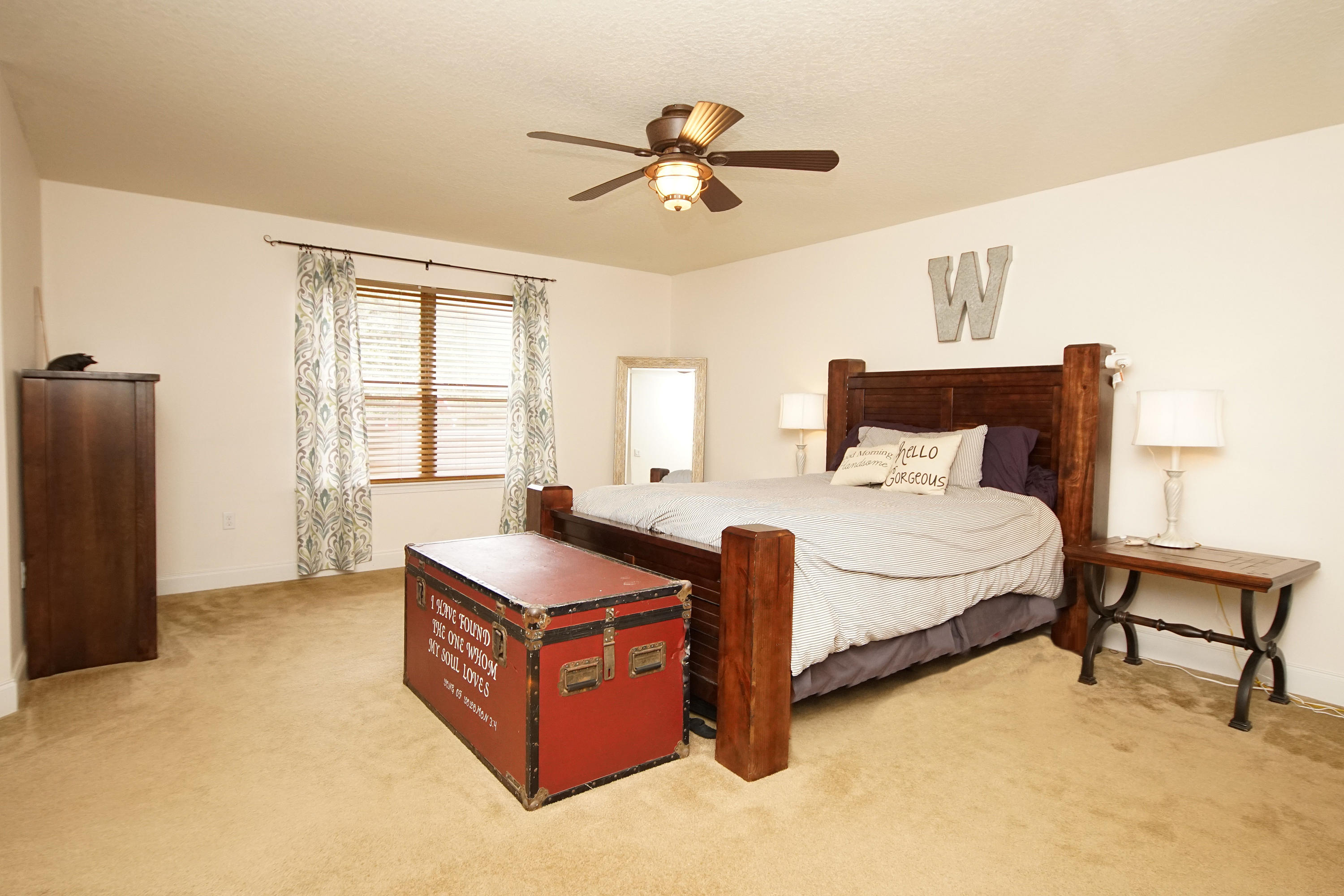 SILVER SPRINGS EST - Residential