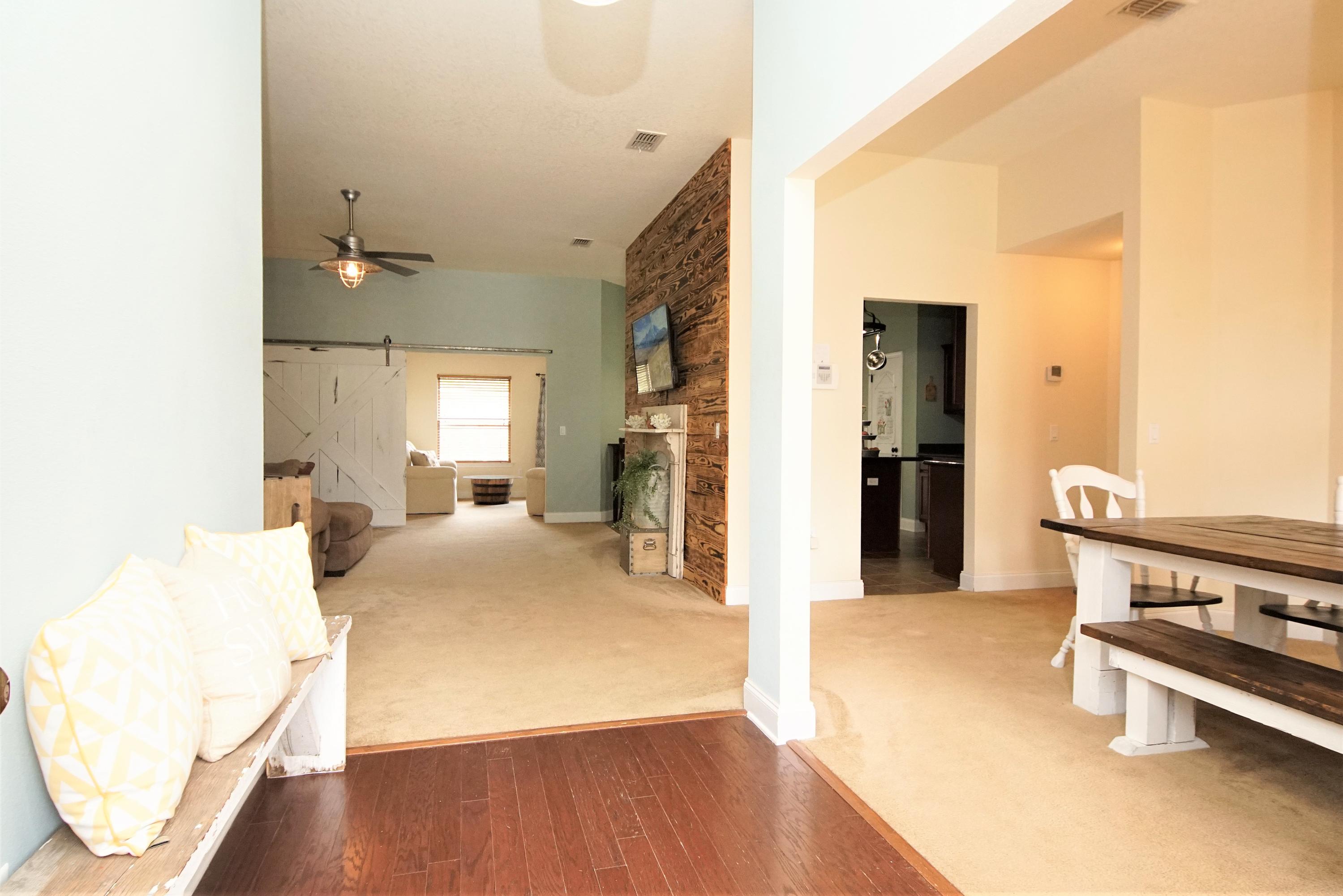 SILVER SPRINGS EST - Residential