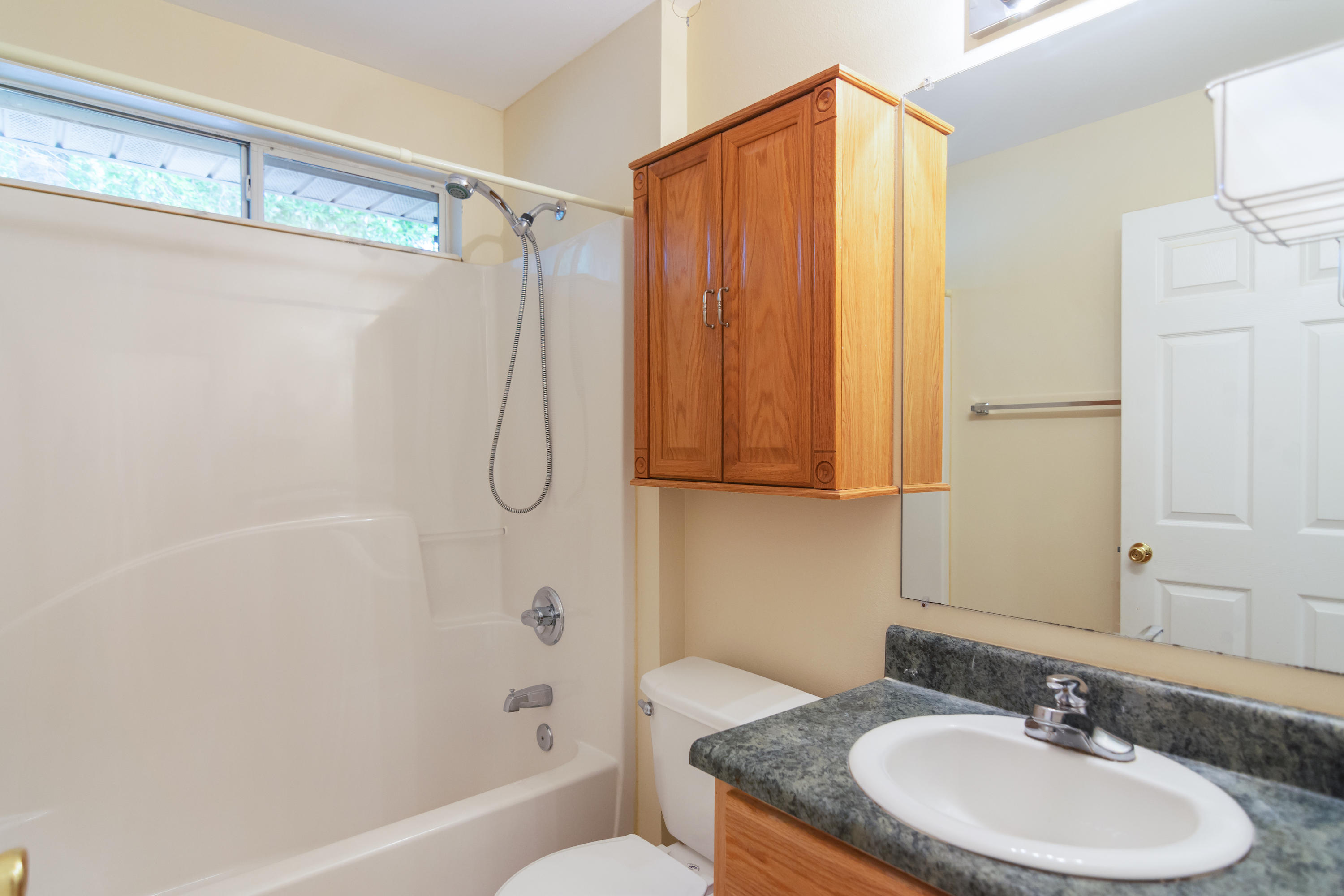 ROLLING HILLS - Residential