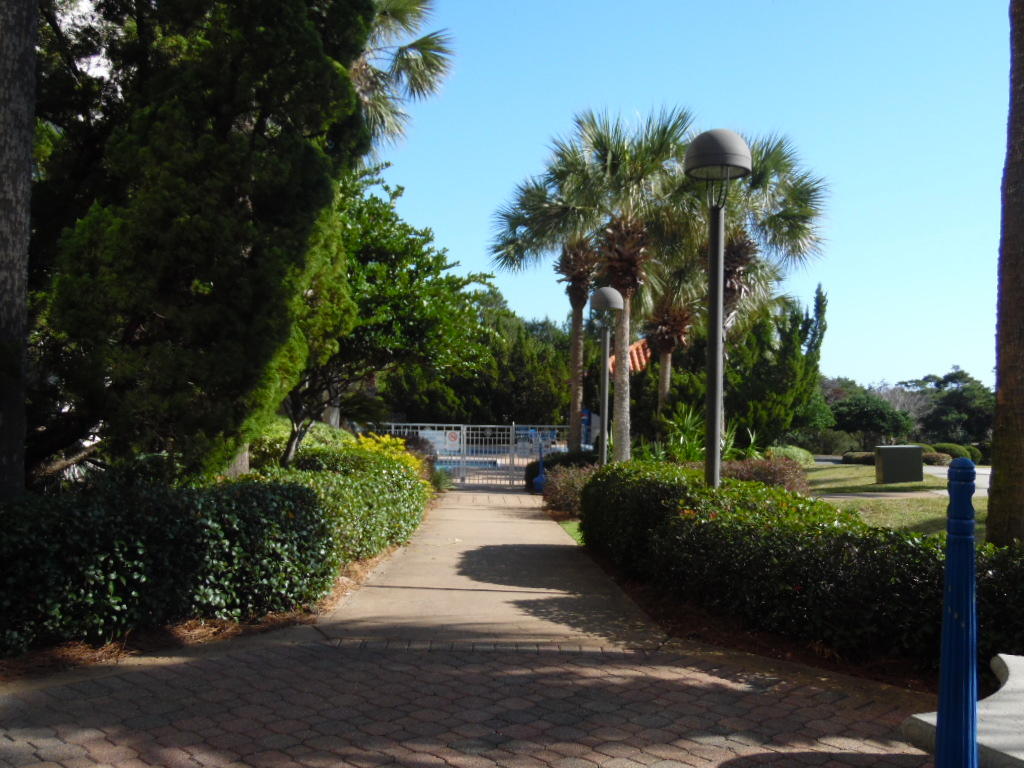 SUMMIT AT TOPS'L (THE) - Residential