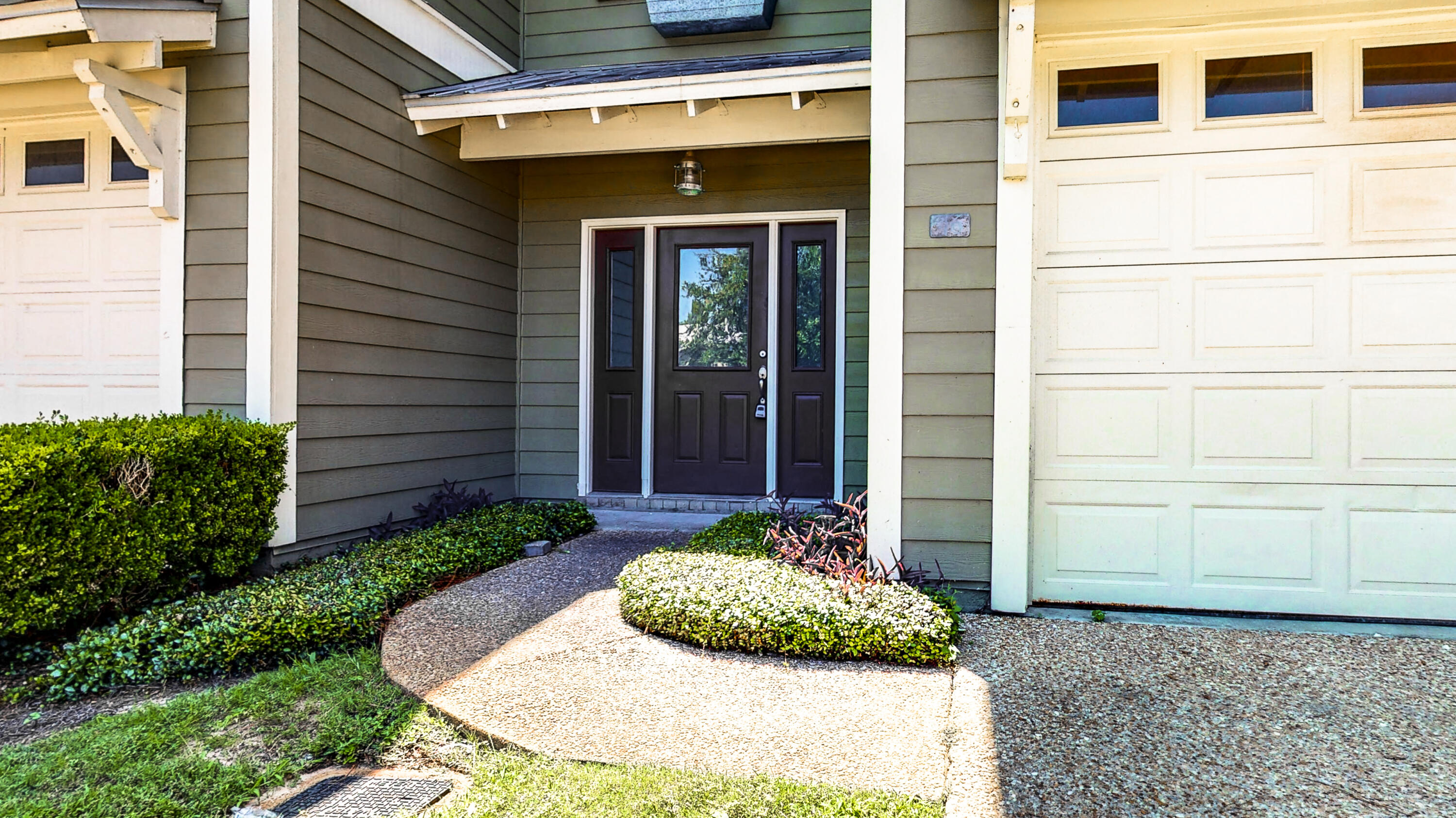 SOUTH HAVEN TOWNHOMES - Residential