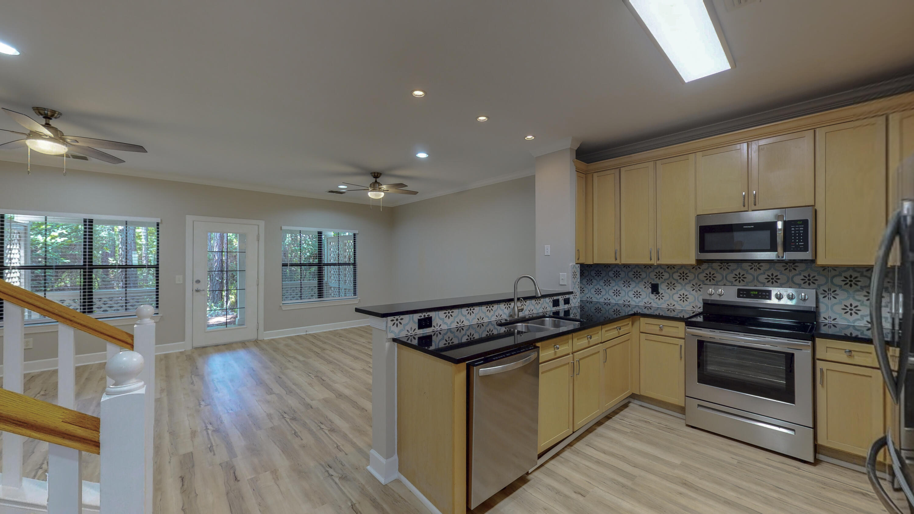 SOUTH HAVEN TOWNHOMES - Residential