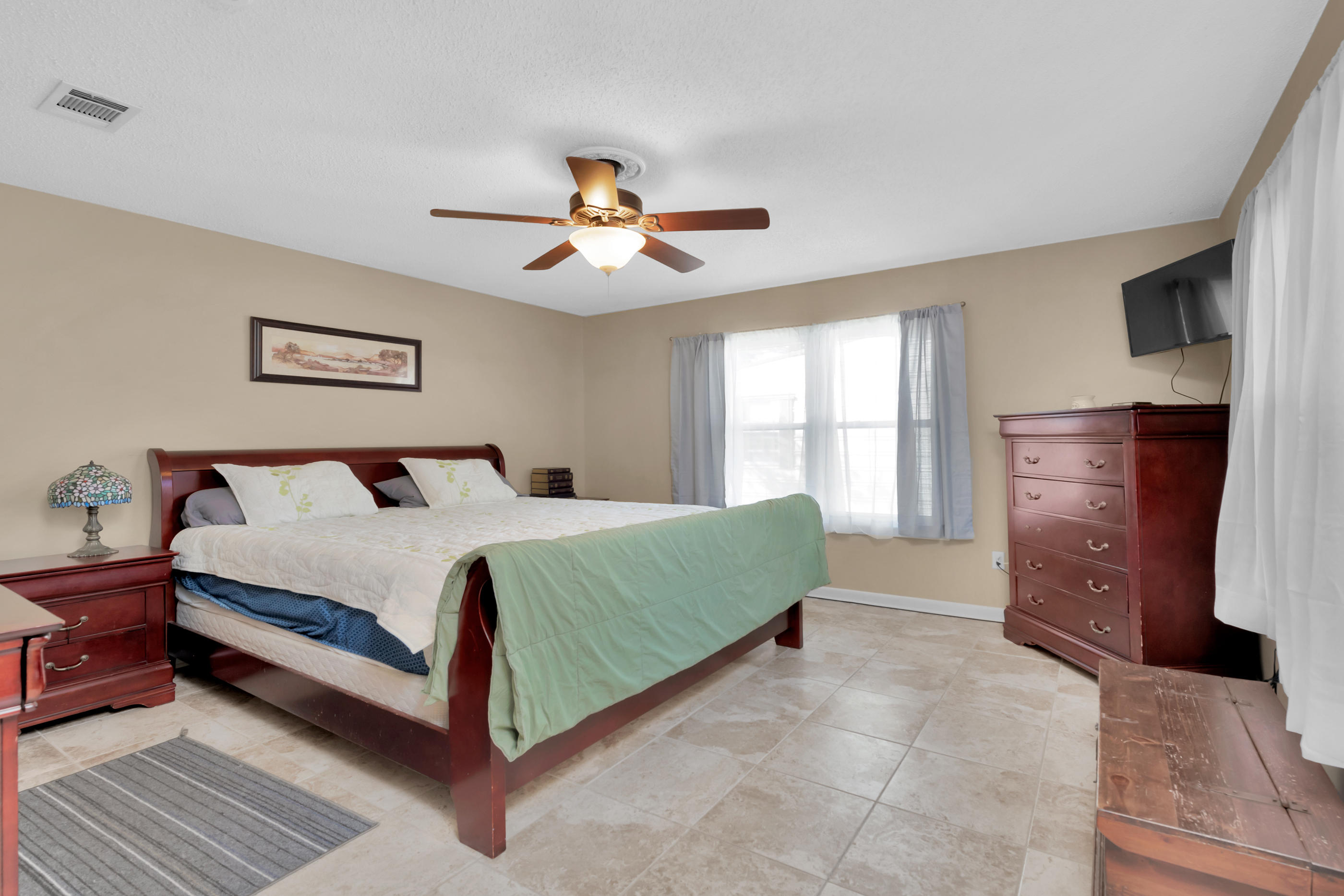 SHERWOOD FOREST - Residential