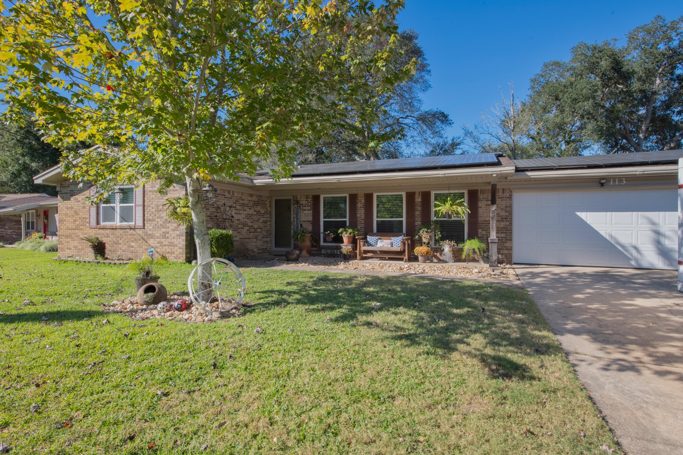 SHERWOOD FOREST - Residential