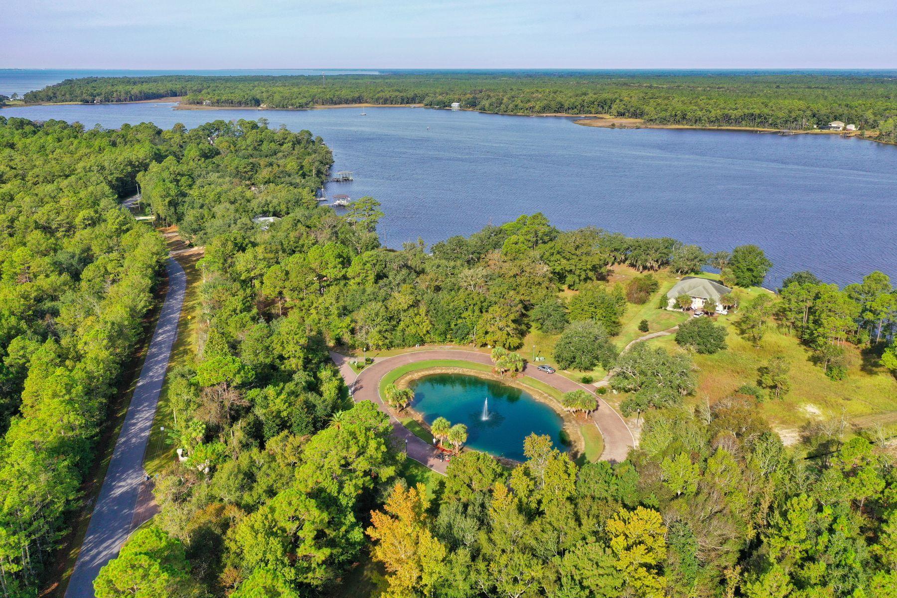 LAGRANGE COVE - Land