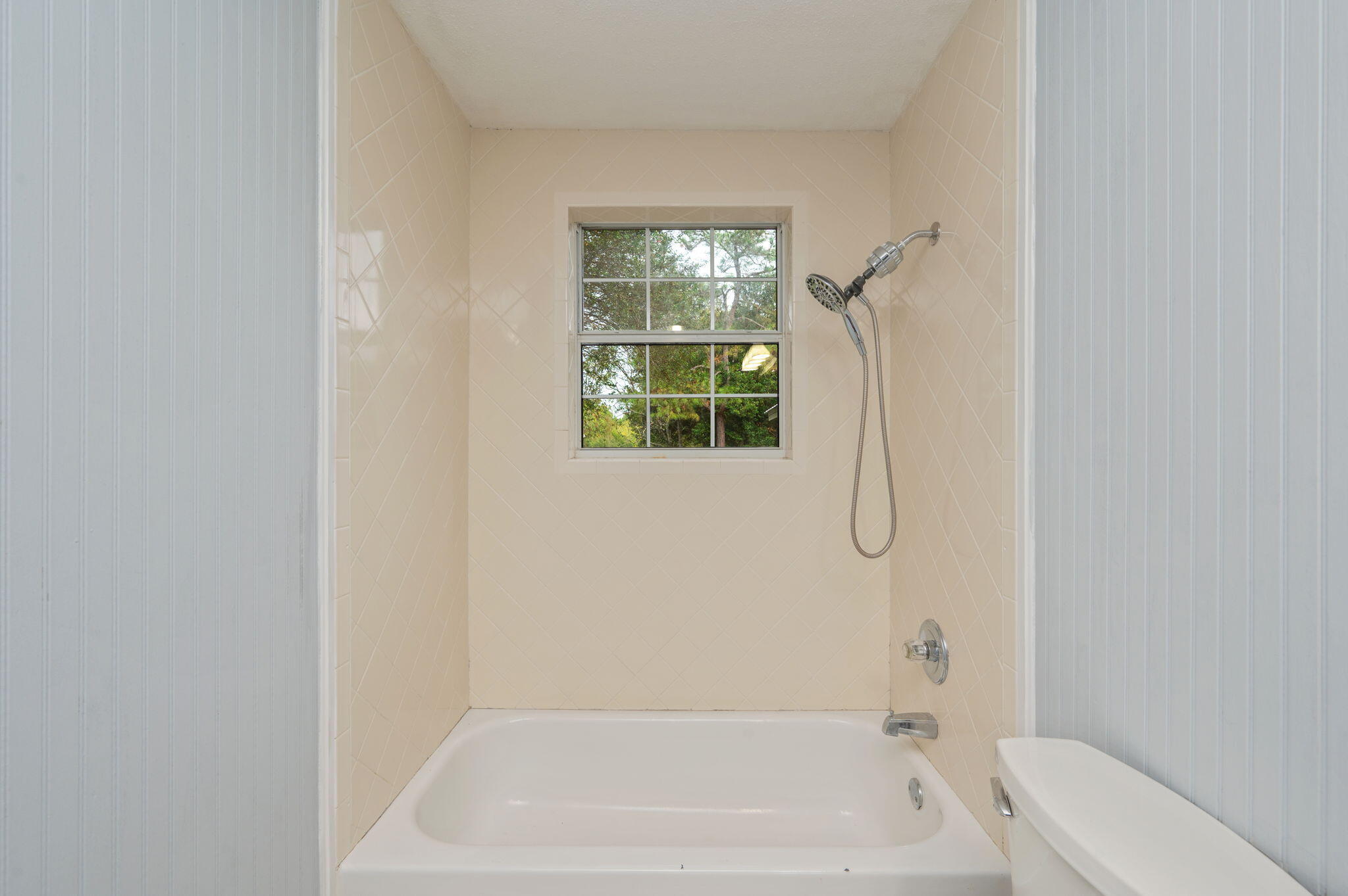METES & BOUNDS - Residential Lease
