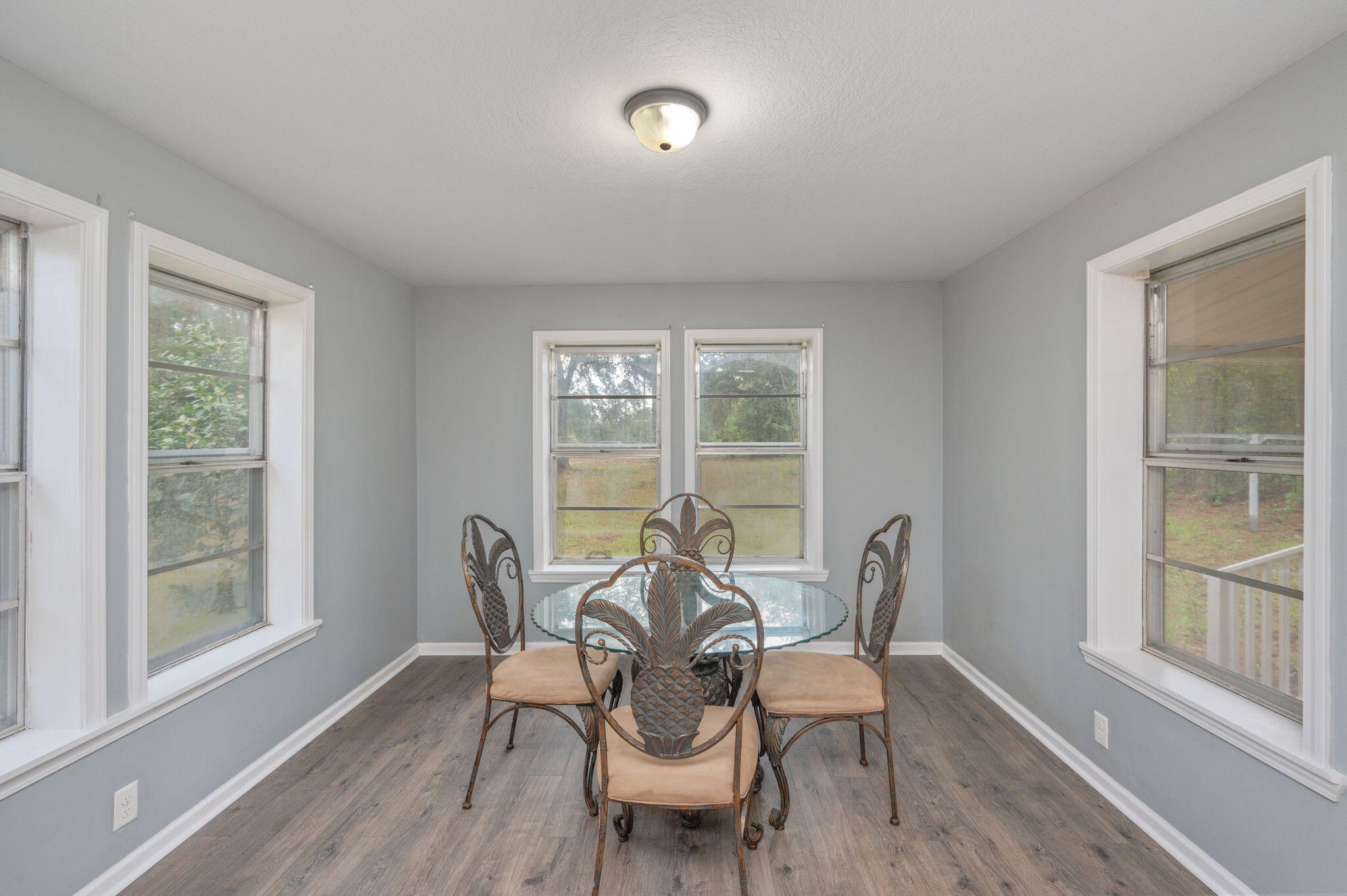 METES & BOUNDS - Residential Lease