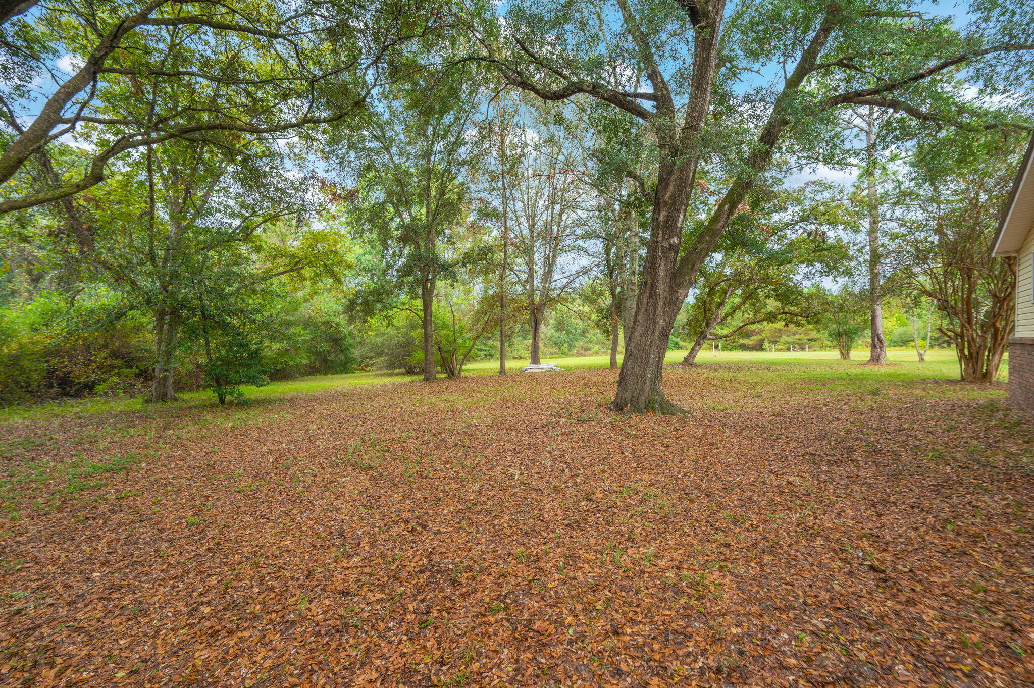 METES & BOUNDS - Residential Lease