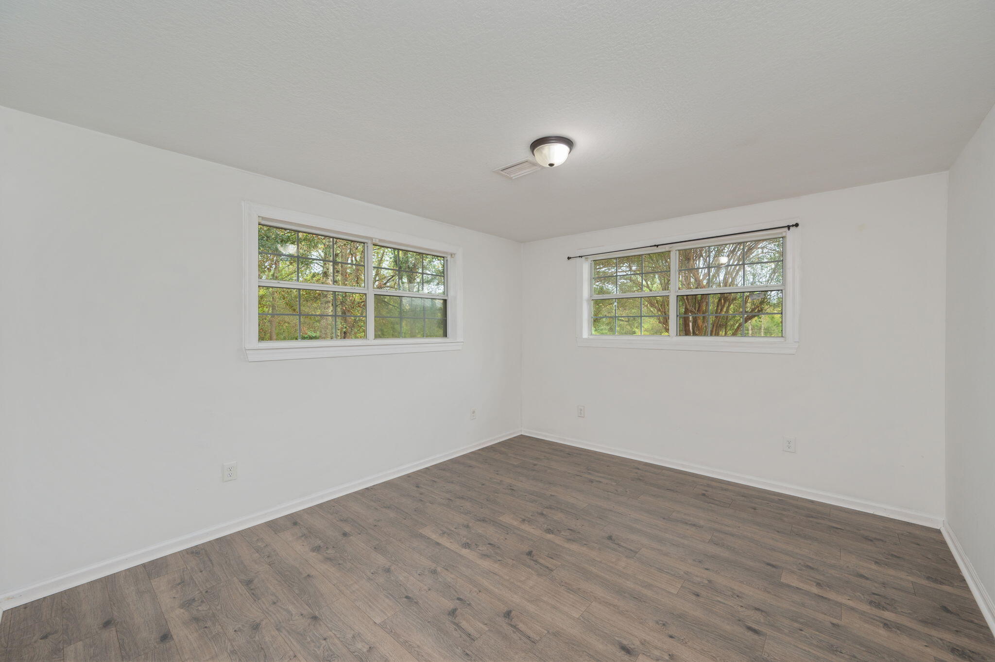 METES & BOUNDS - Residential Lease