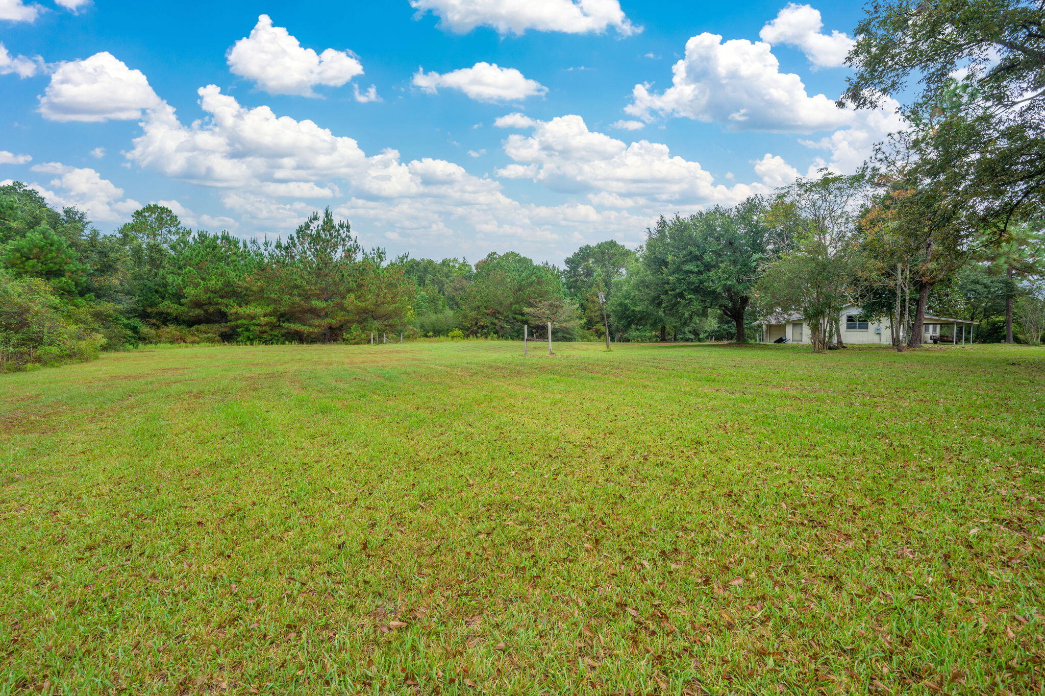 METES & BOUNDS - Residential Lease