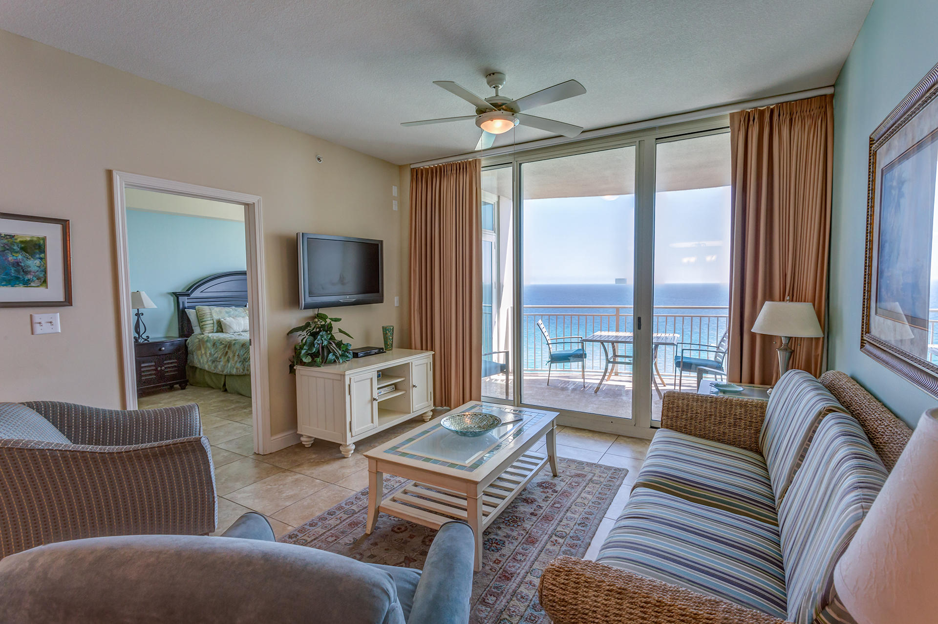 AQUA Beachside Resort - Residential