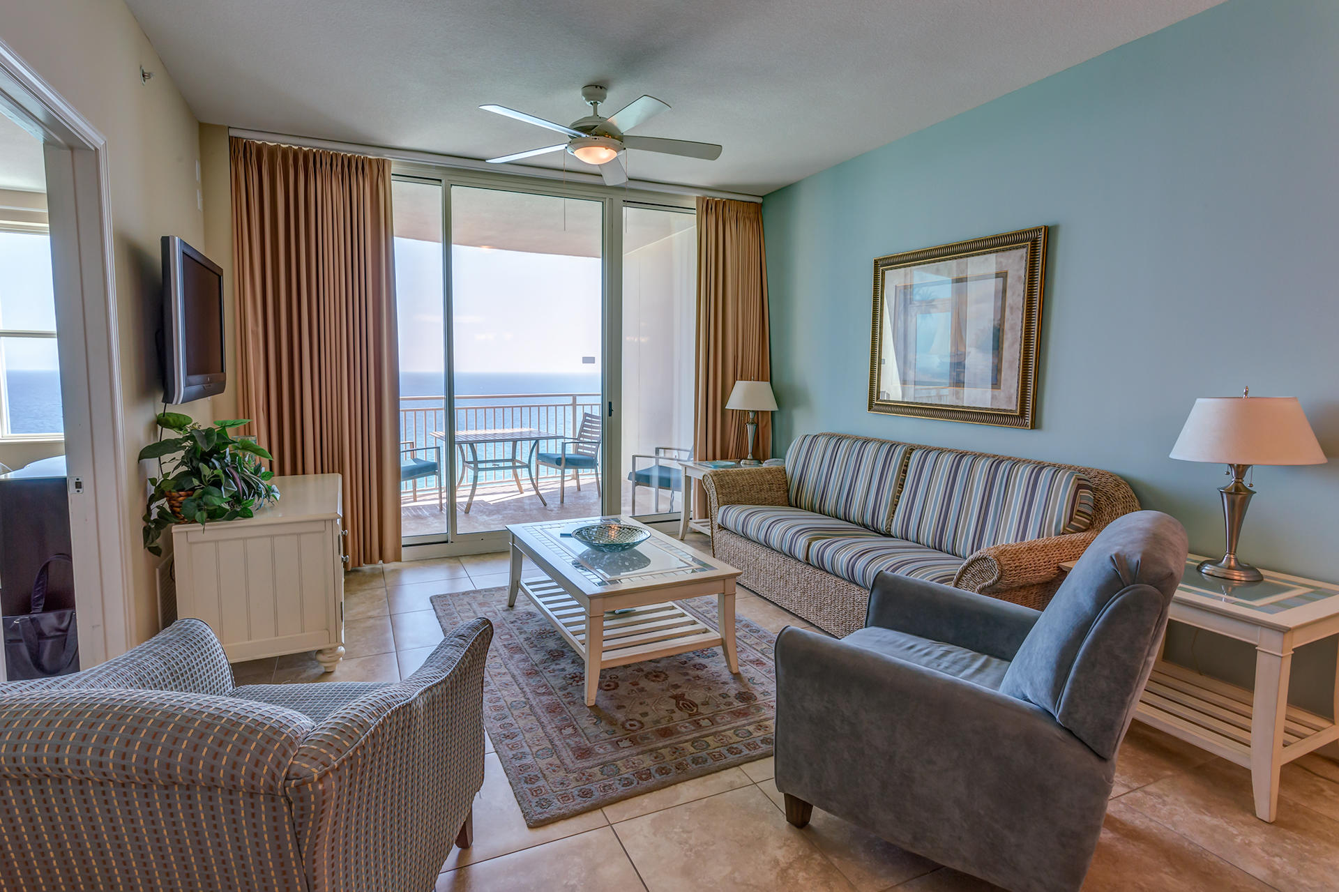 AQUA Beachside Resort - Residential