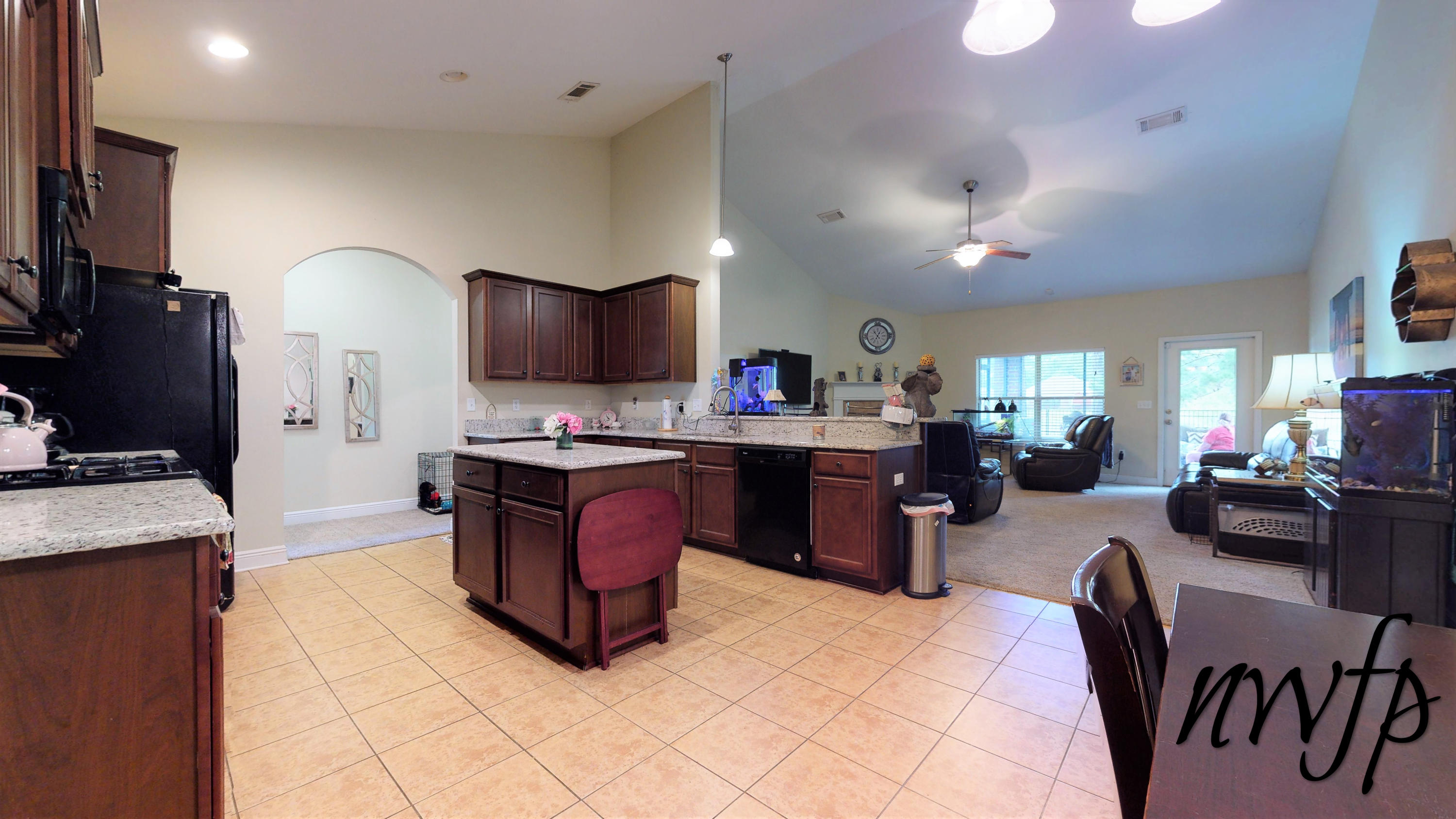 HAMMOCK BAY - Residential