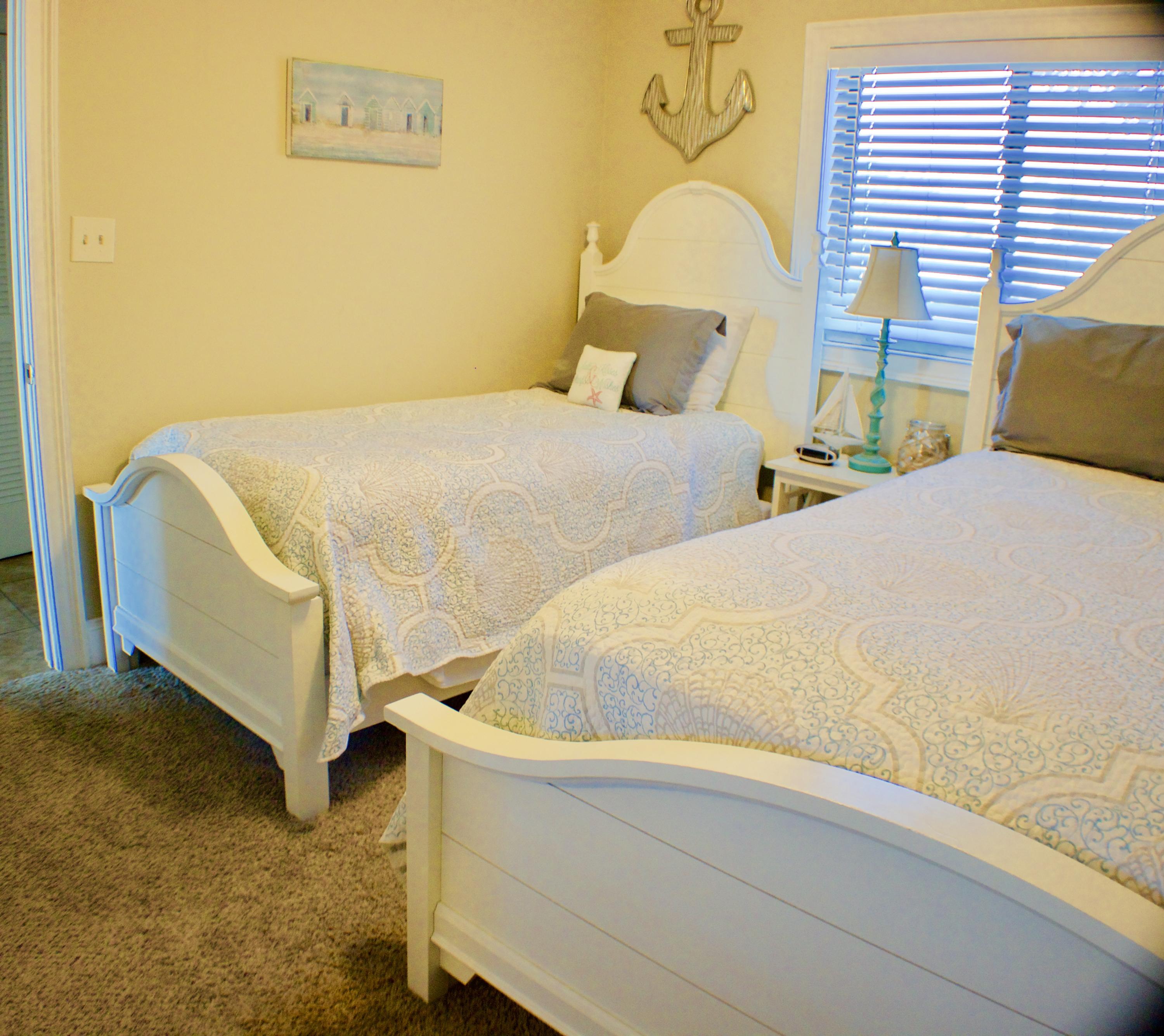 ONE SEAGROVE PLACE CONDO - Residential