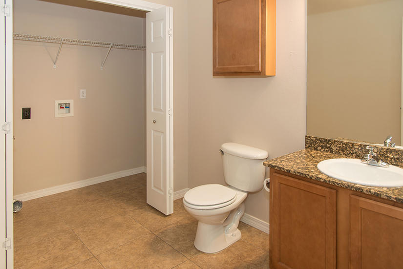 Meridian Square Townhomes - Residential