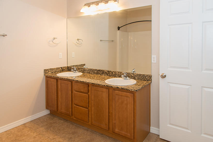 Meridian Square Townhomes - Residential