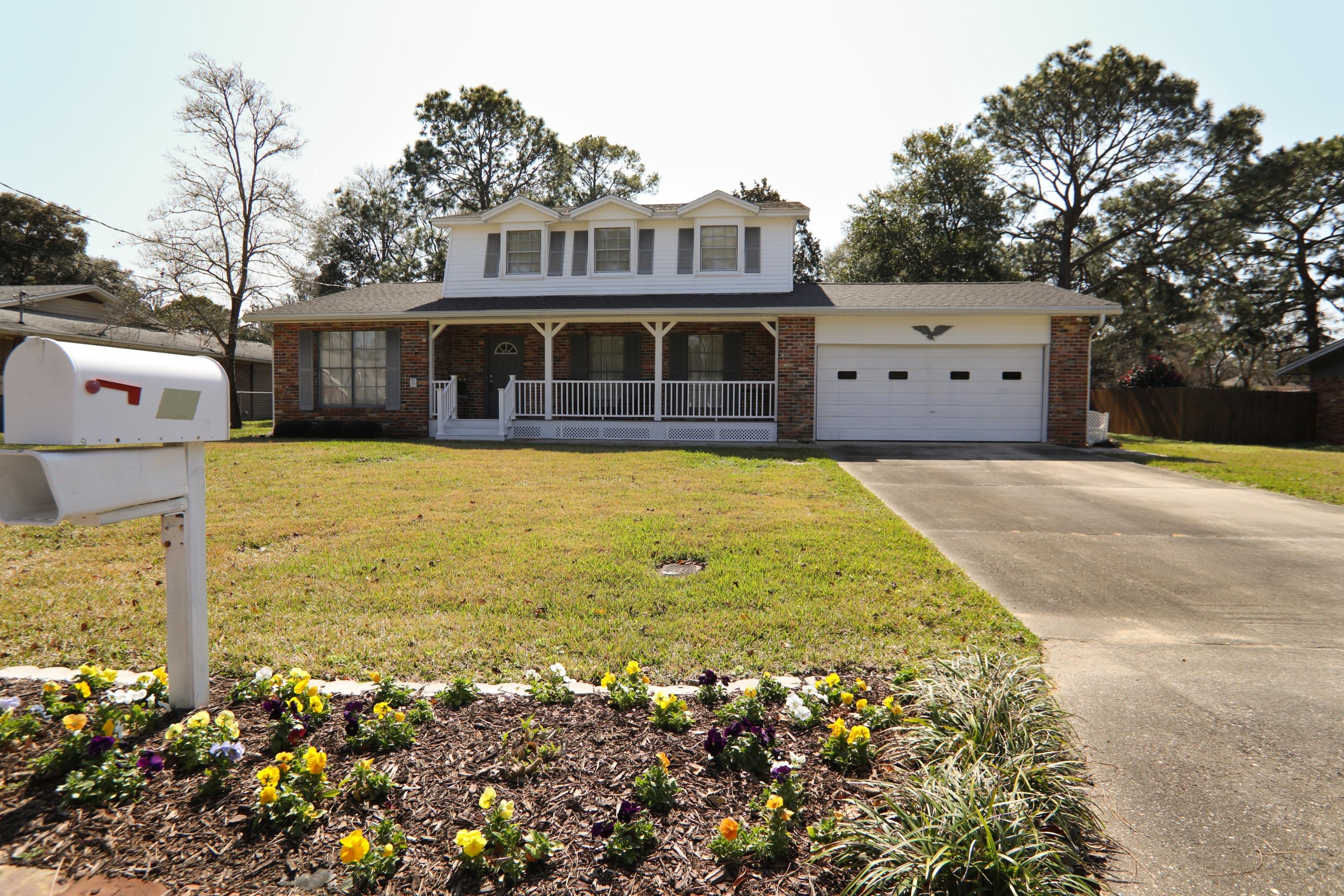 BAYOU POQUITO - Residential