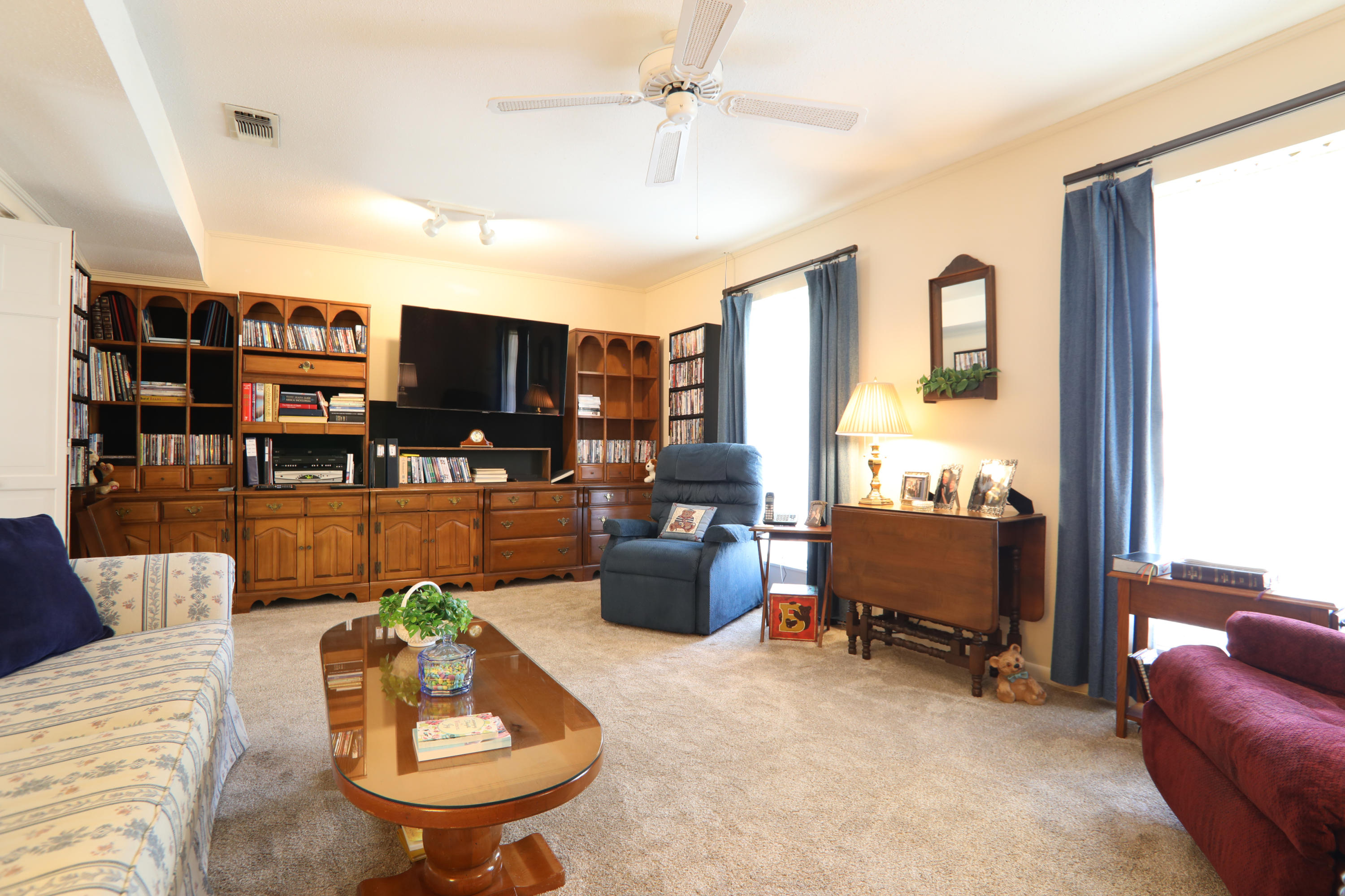 BAYOU POQUITO - Residential