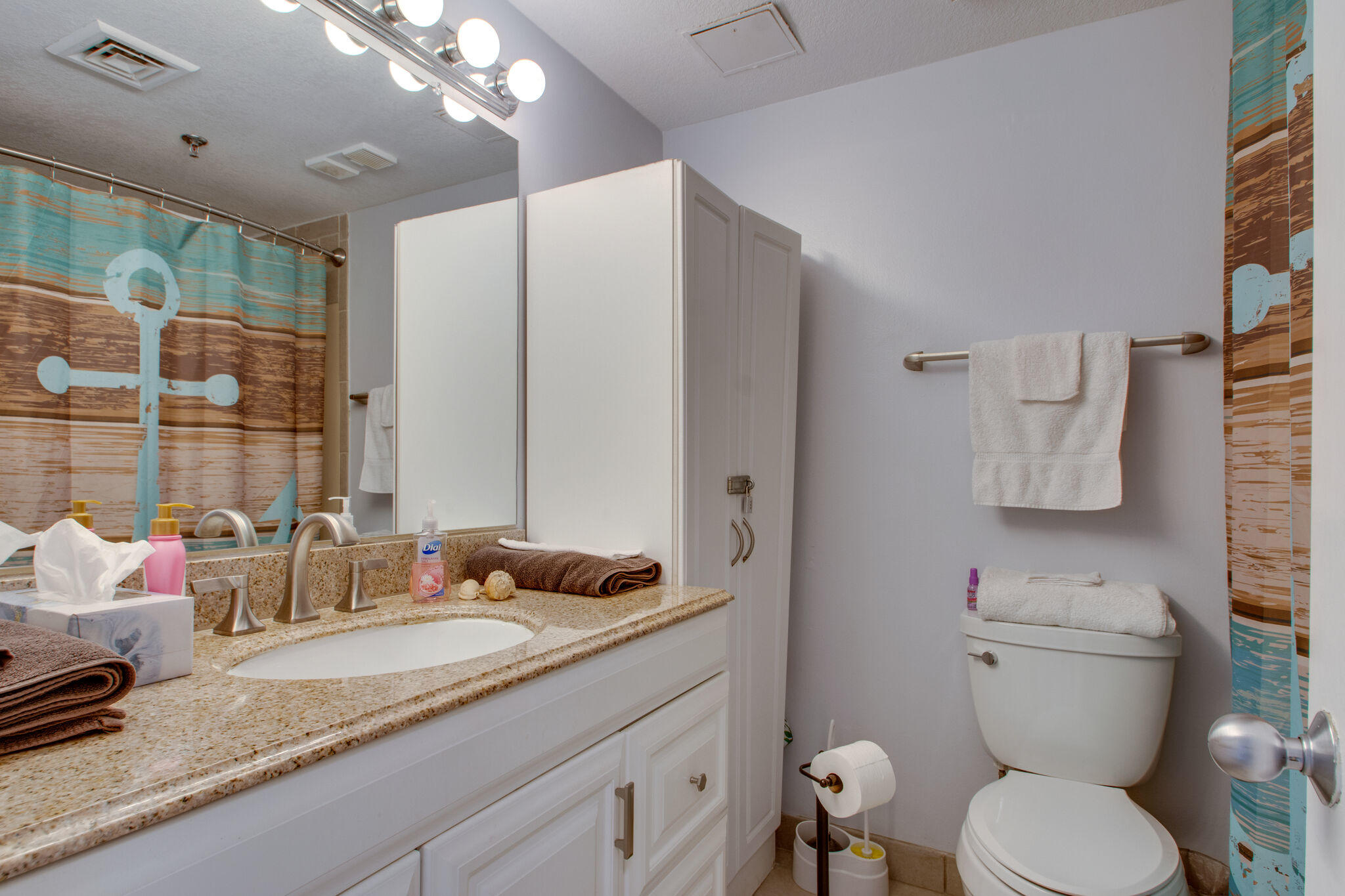 PIRATES BAY PH 1 - Residential