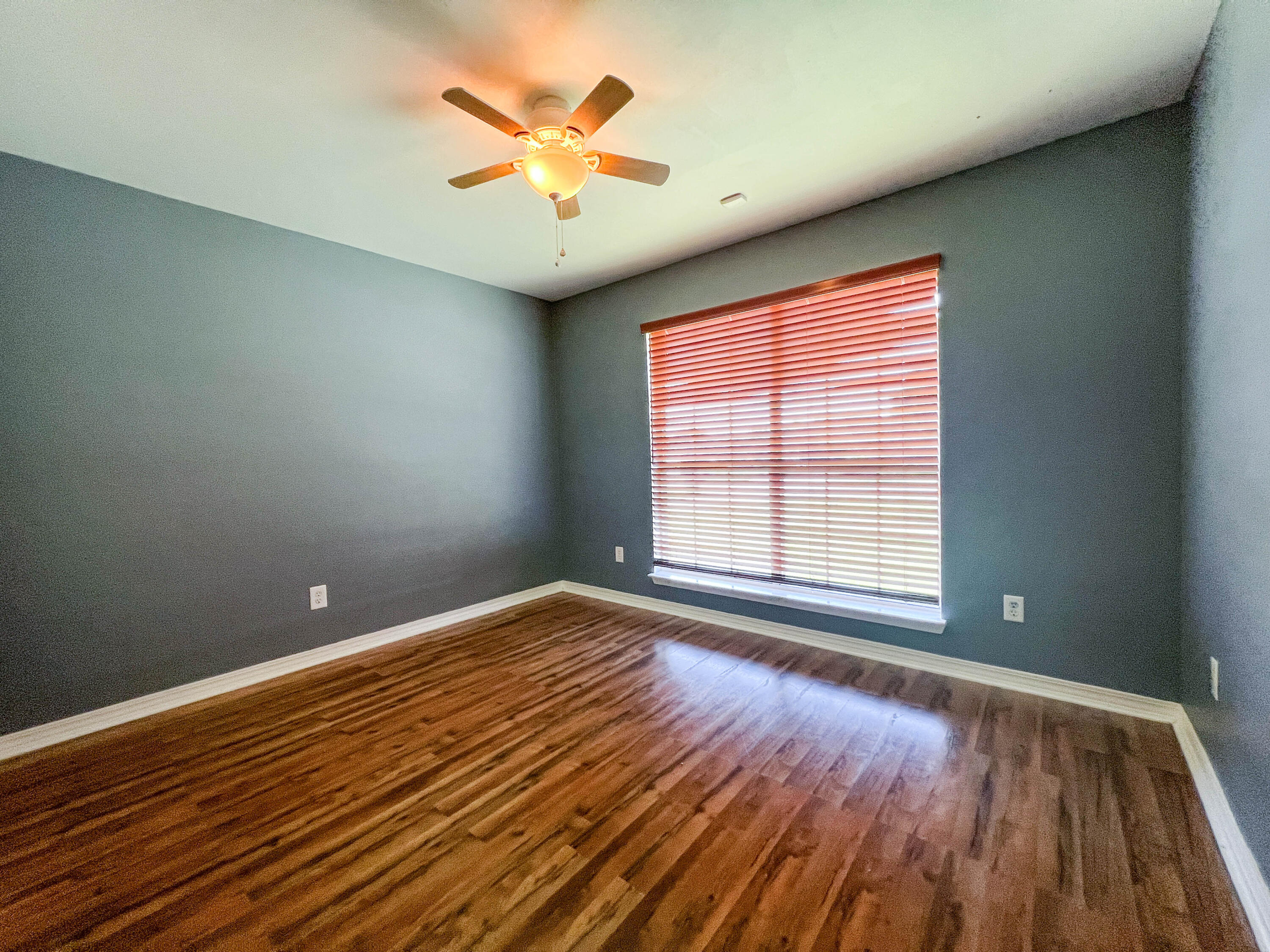 CHEROKEE BEND PH 2 - Residential Lease