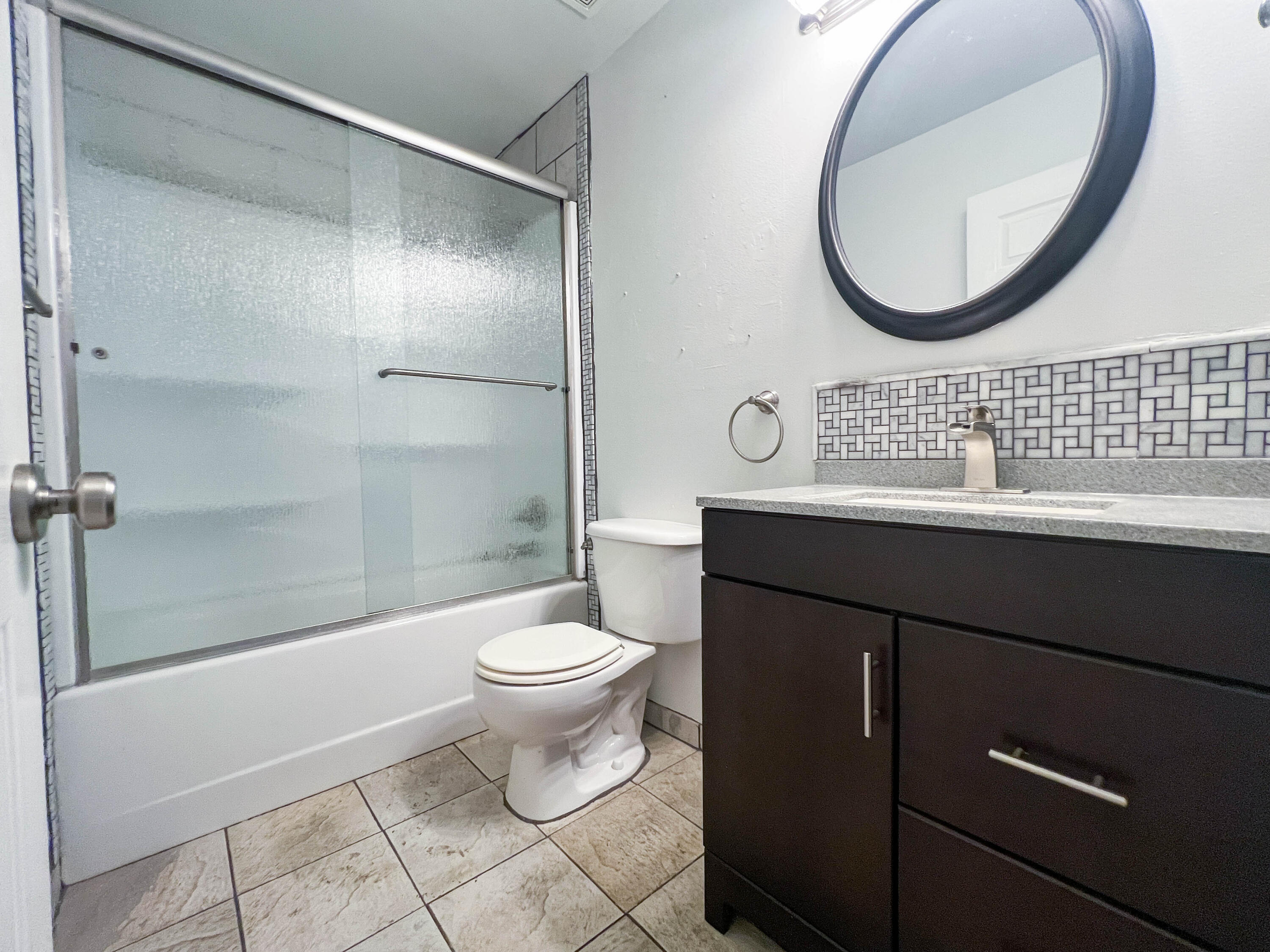 CHEROKEE BEND PH 2 - Residential Lease