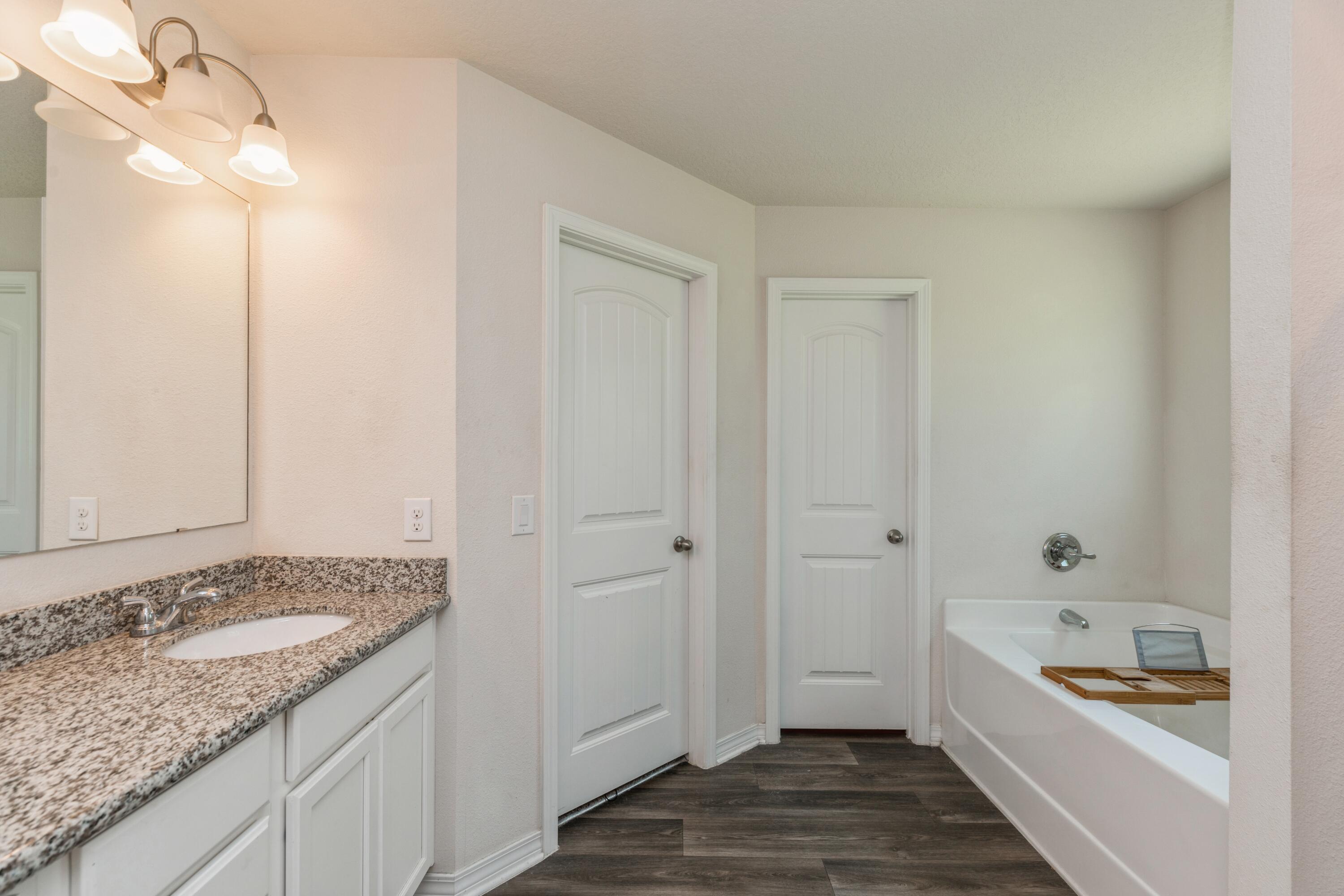 NAVARRE S/D 2ND ADDN - Residential