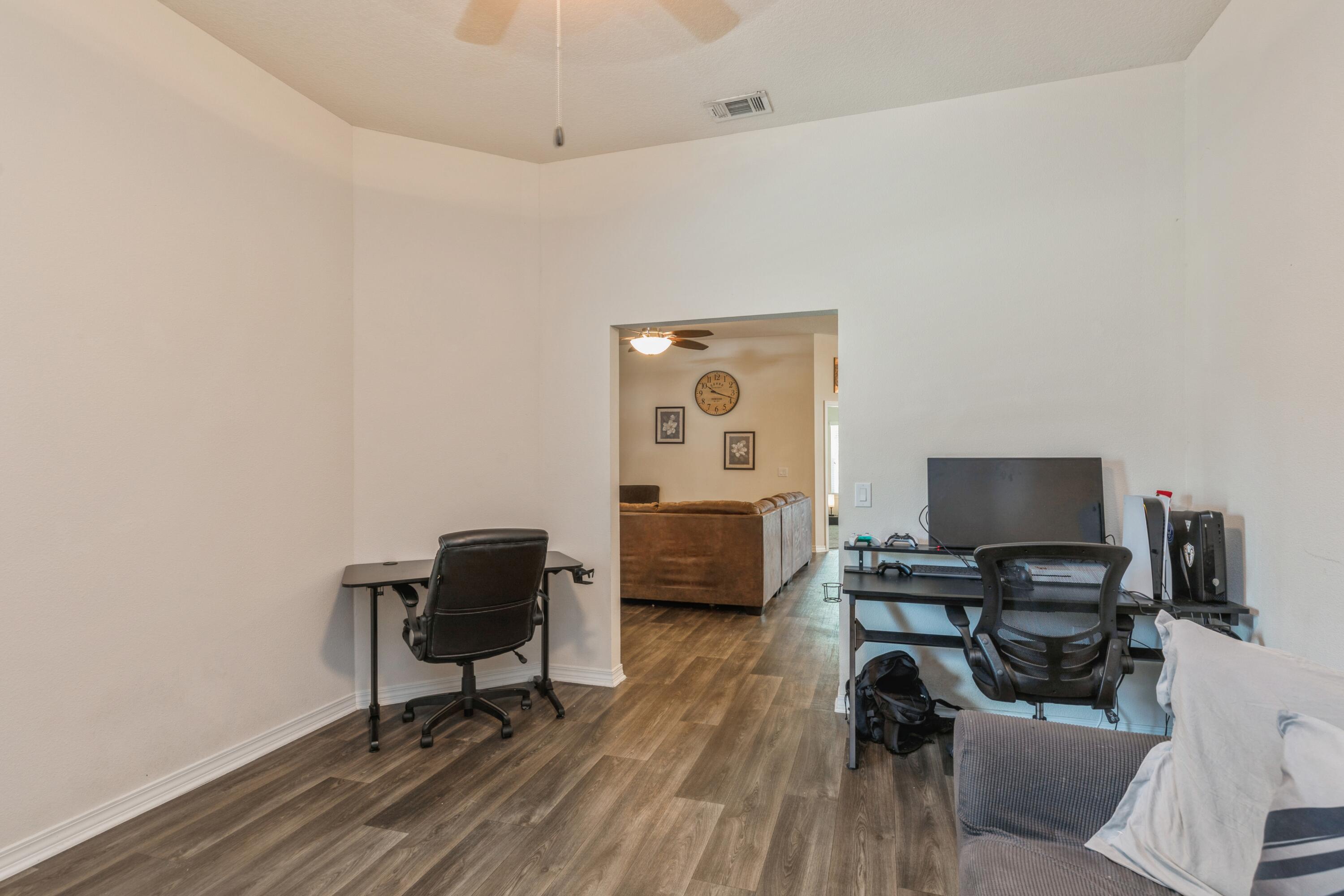 NAVARRE S/D 2ND ADDN - Residential