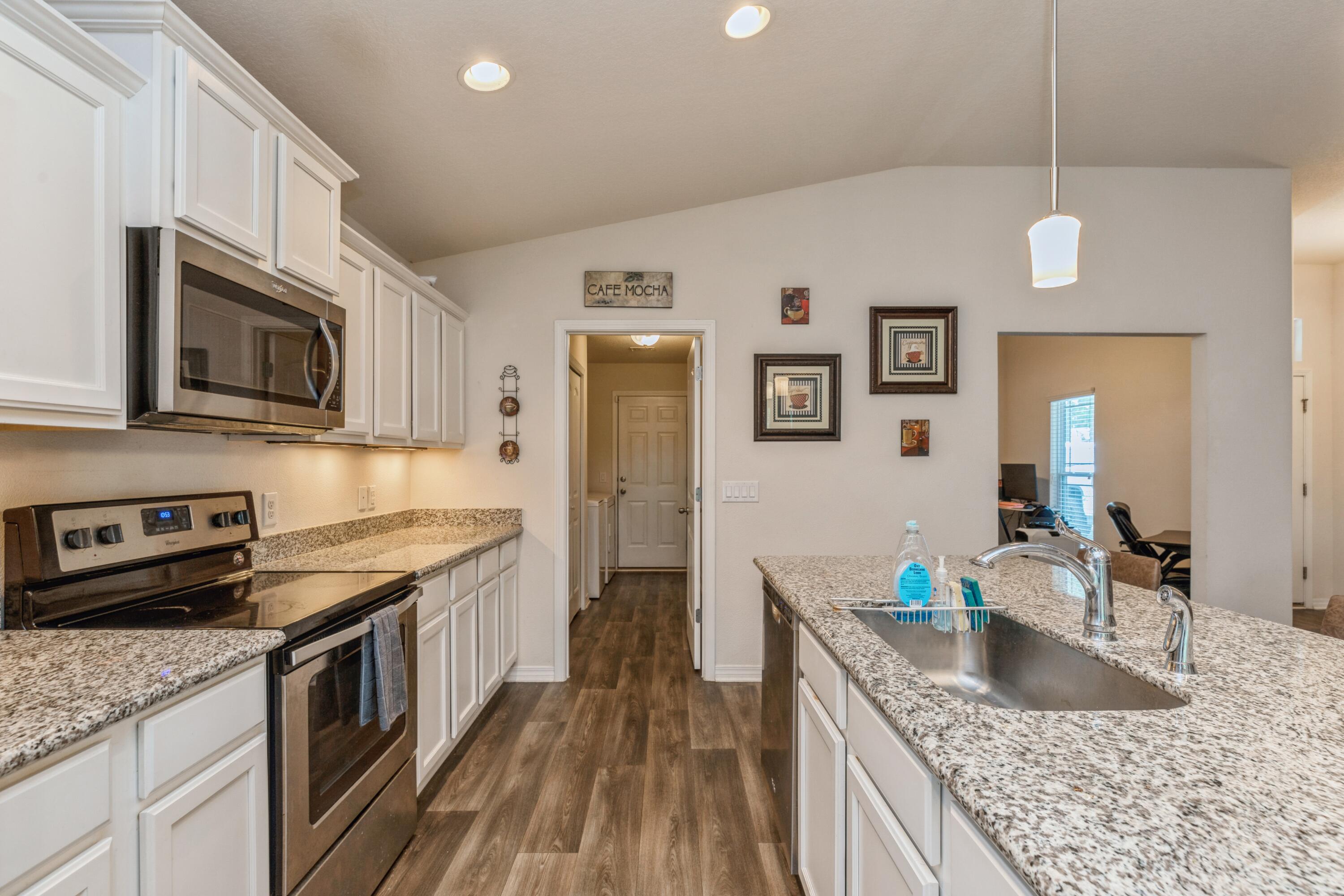 NAVARRE S/D 2ND ADDN - Residential