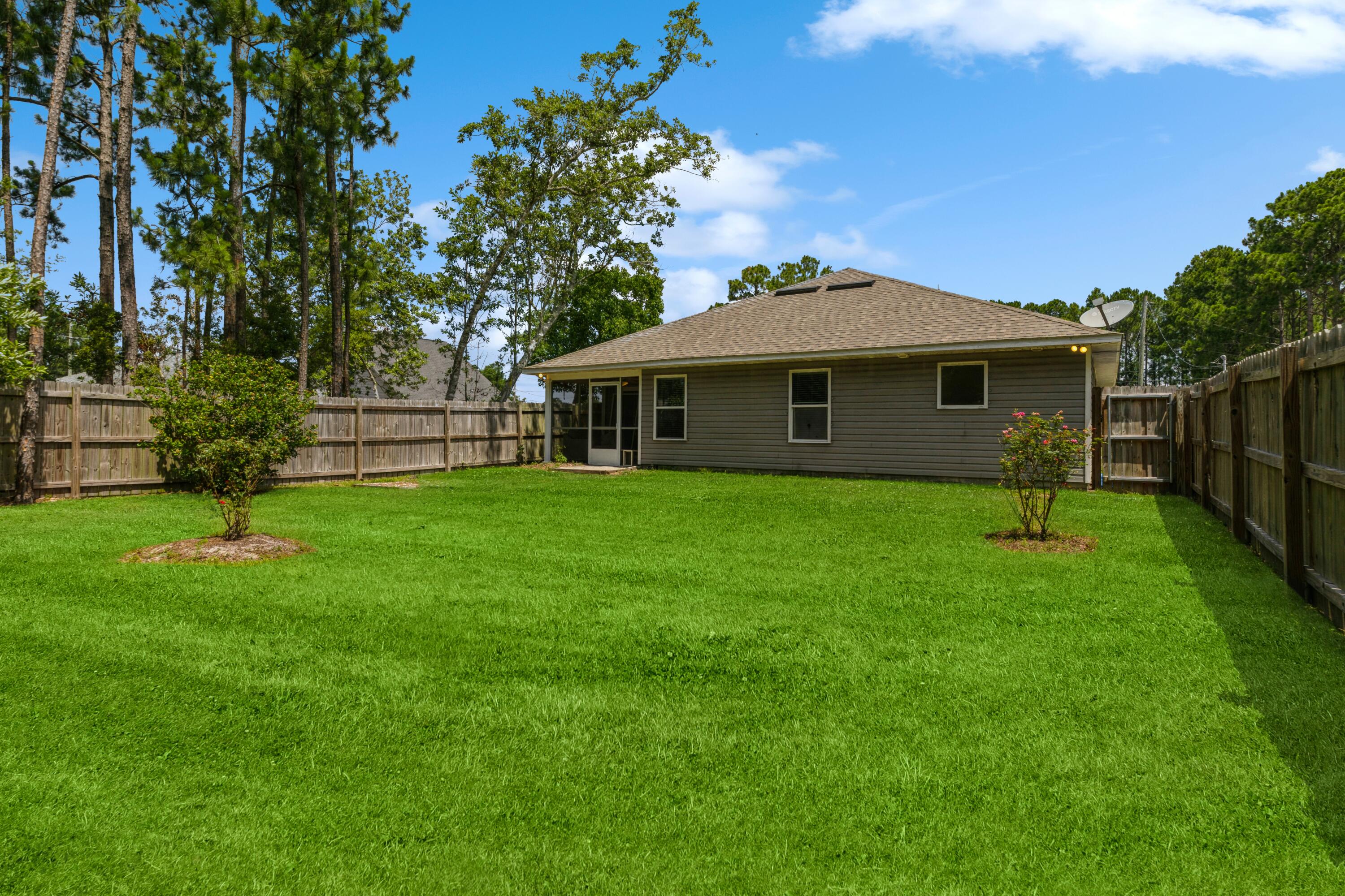 NAVARRE S/D 2ND ADDN - Residential