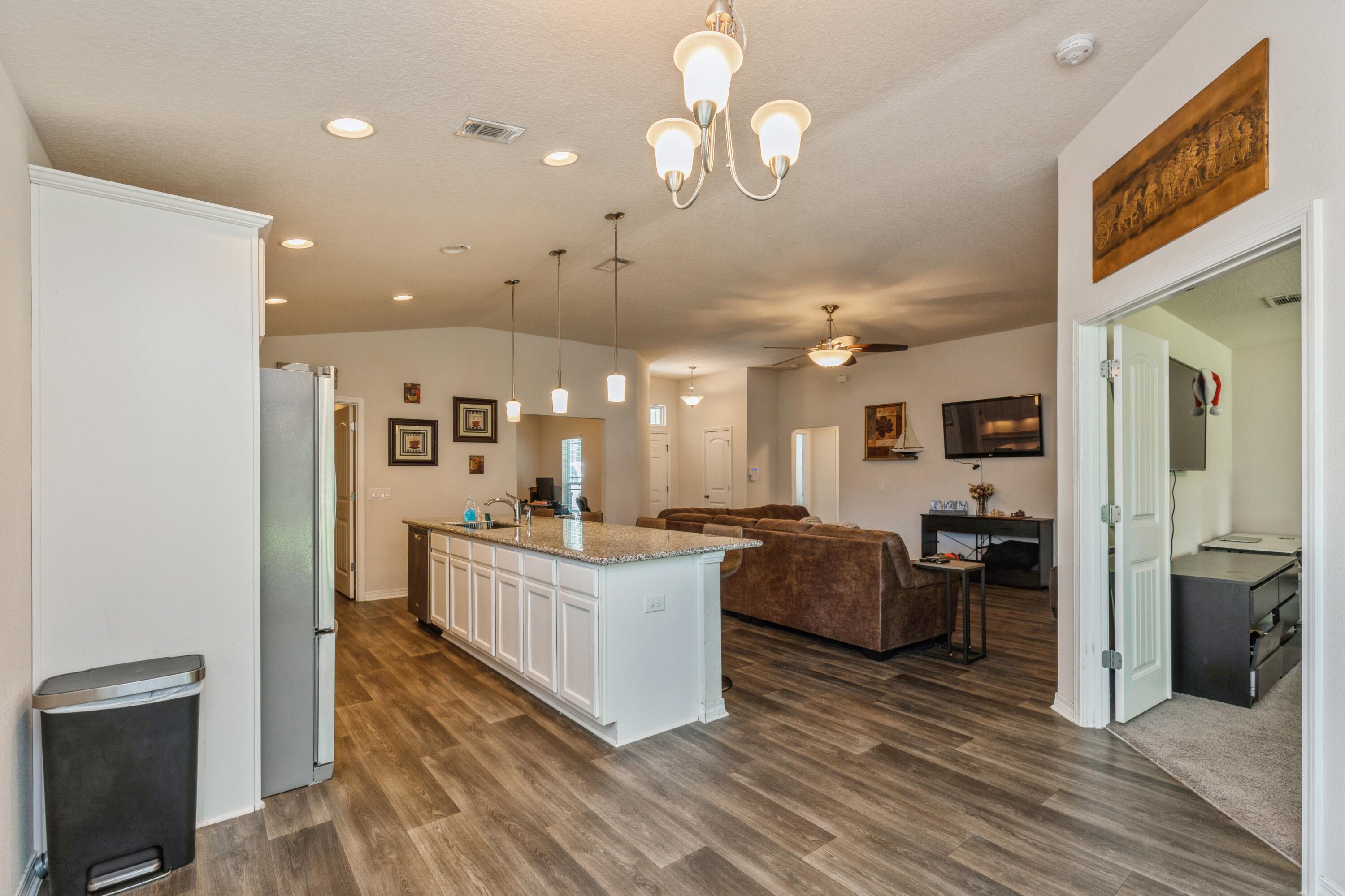 NAVARRE S/D 2ND ADDN - Residential