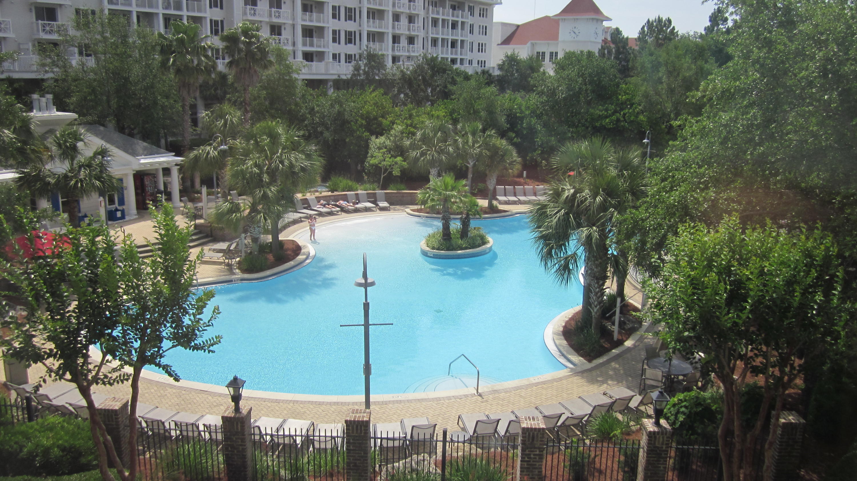 BAHIA CONDO - Residential