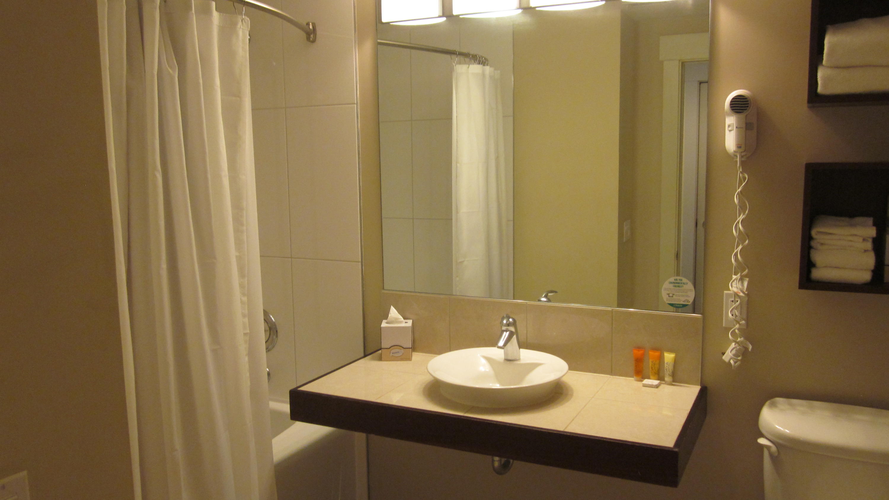 BAHIA CONDO - Residential