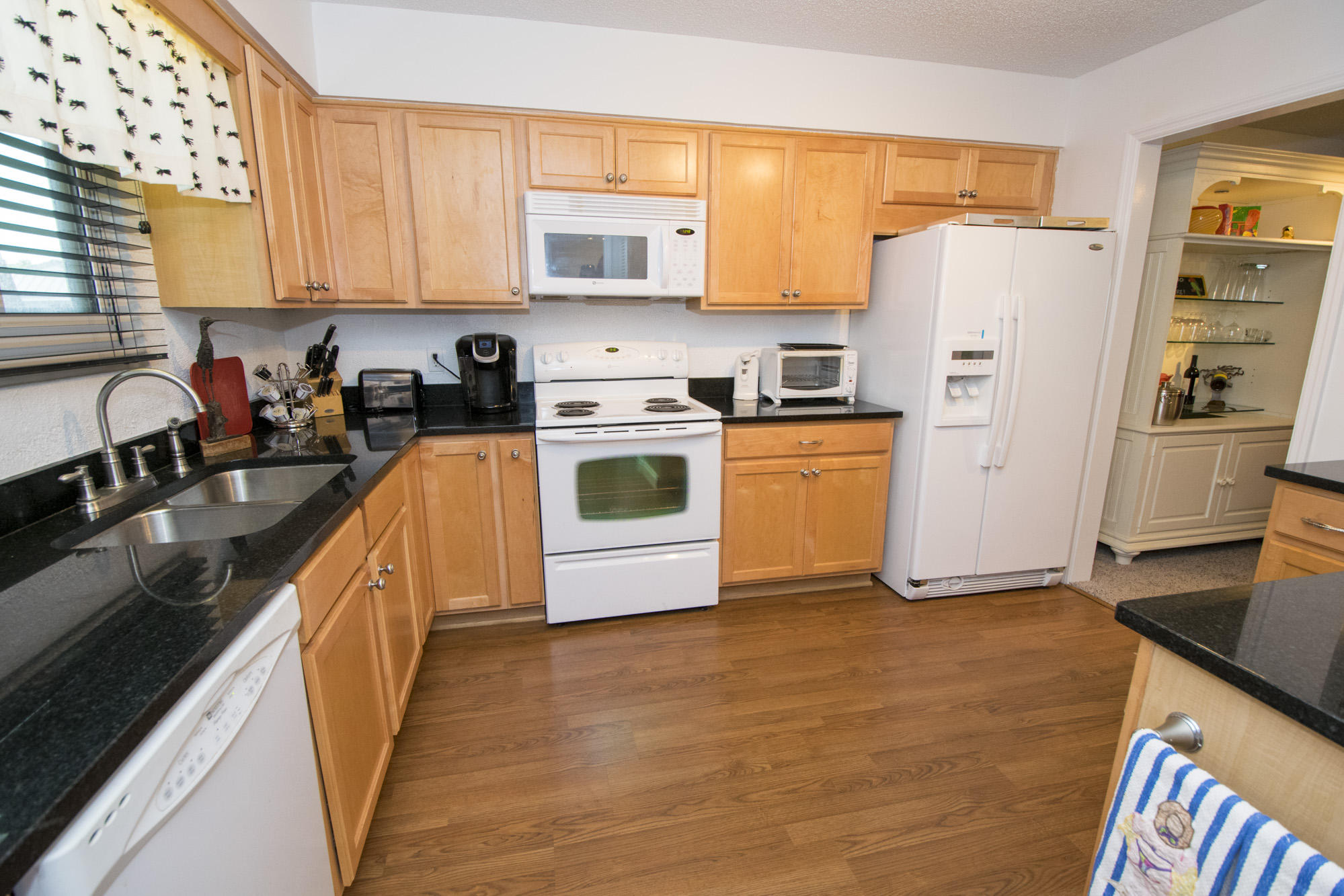 SAND CLIFFS CONDO - Residential