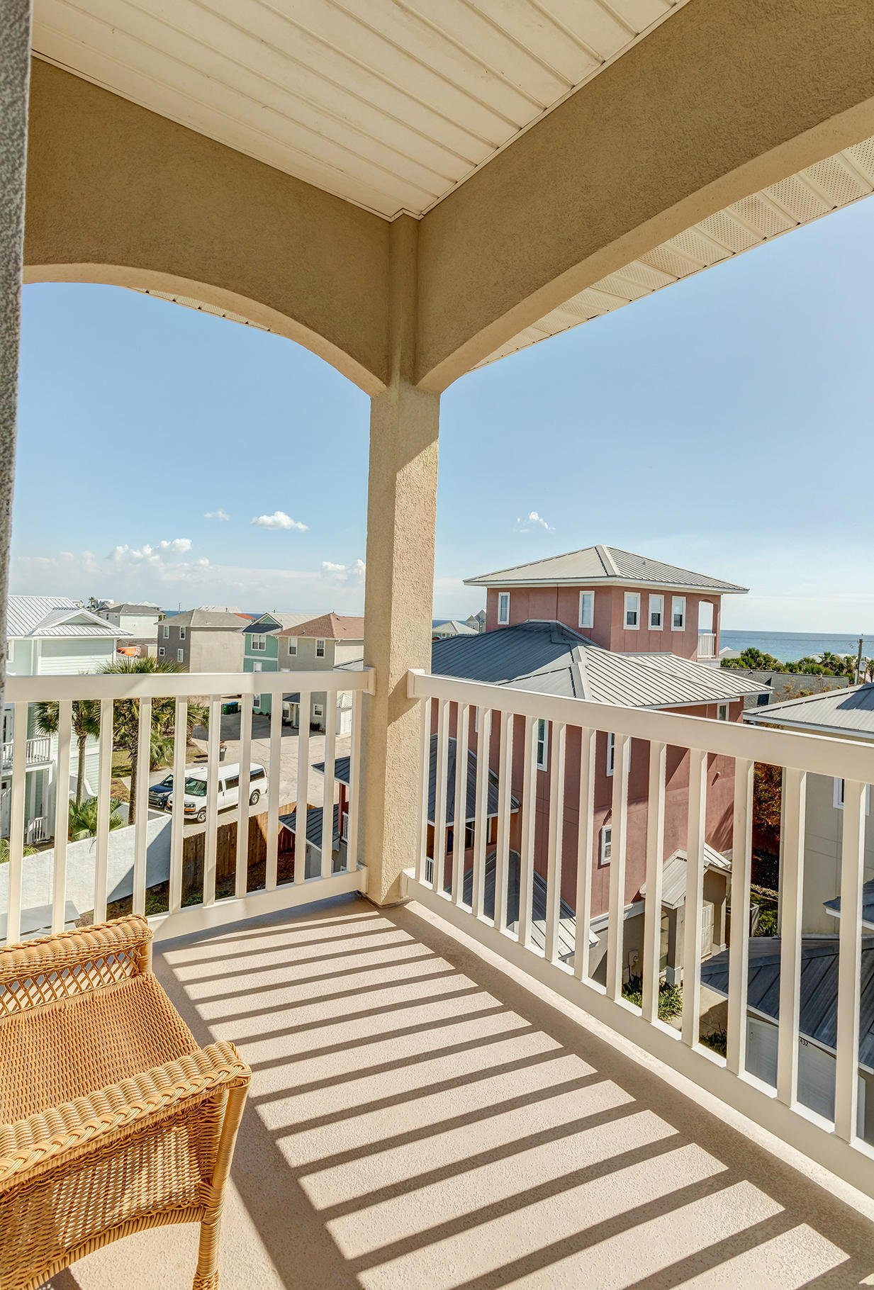 CASA DEL MAR - Residential