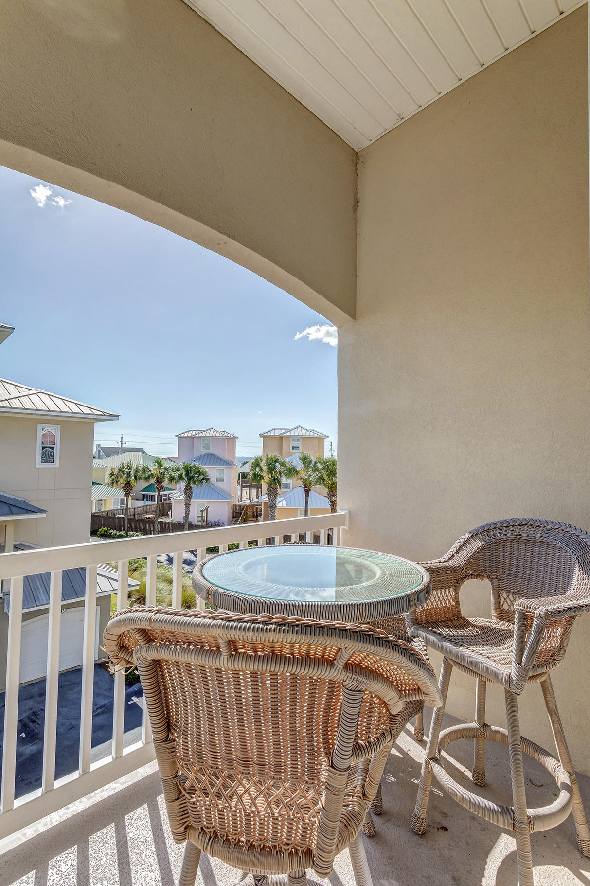 CASA DEL MAR - Residential