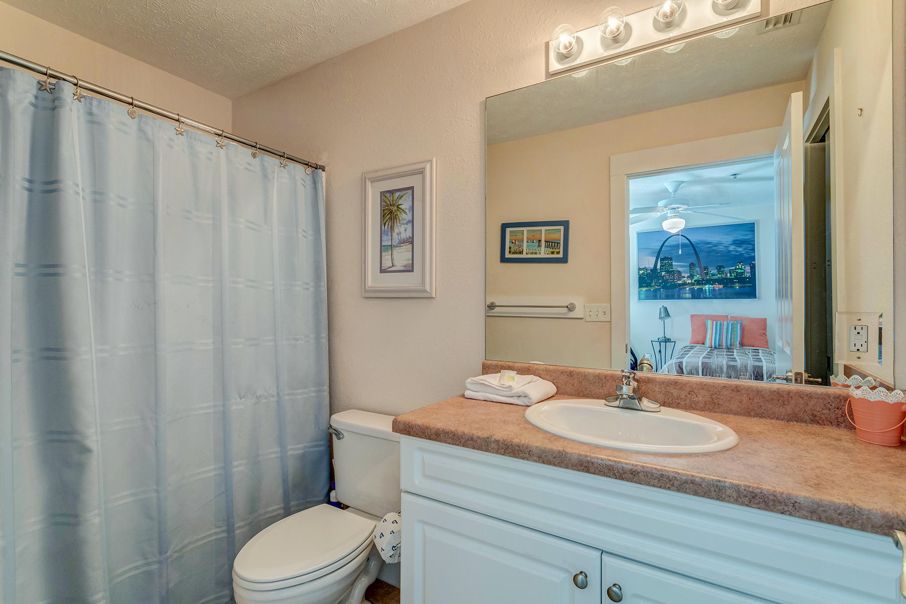 CASA DEL MAR - Residential