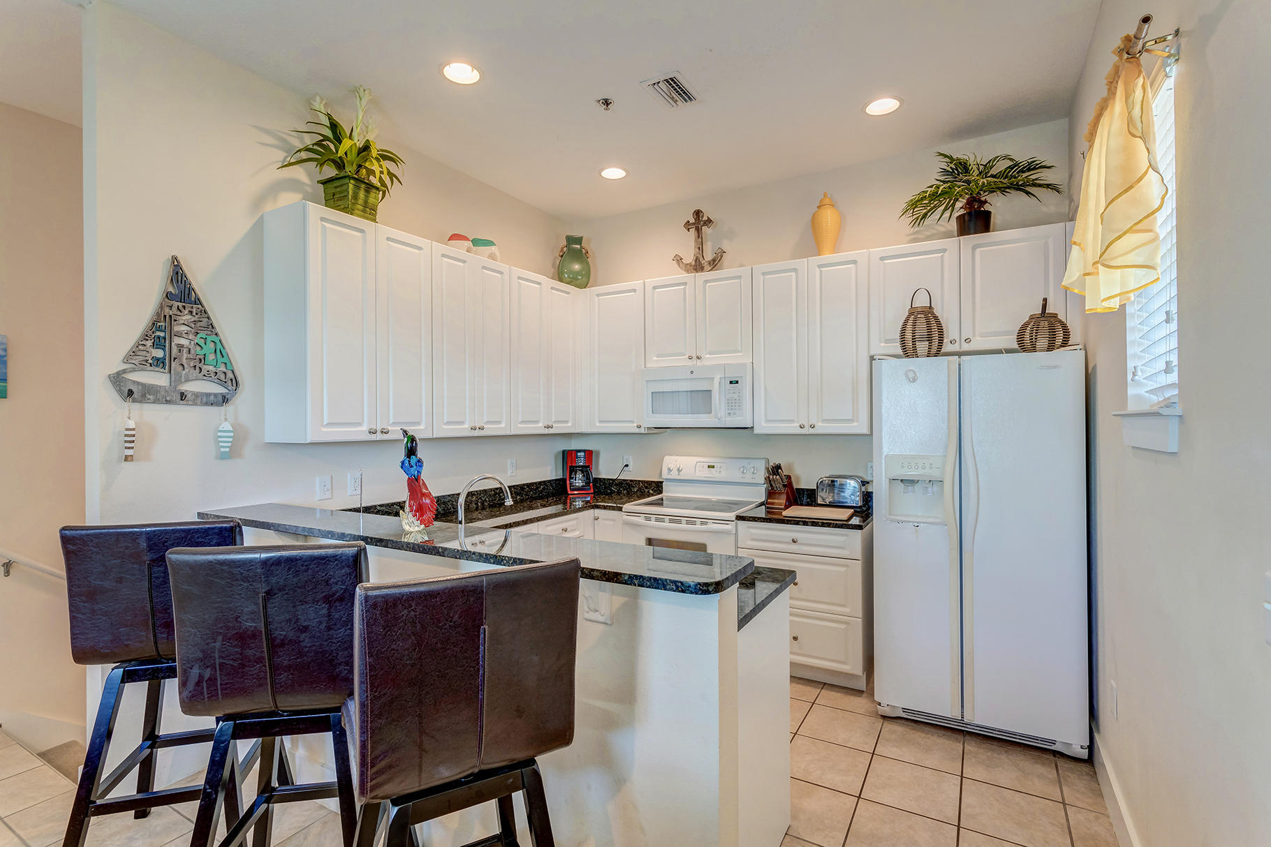 CASA DEL MAR - Residential