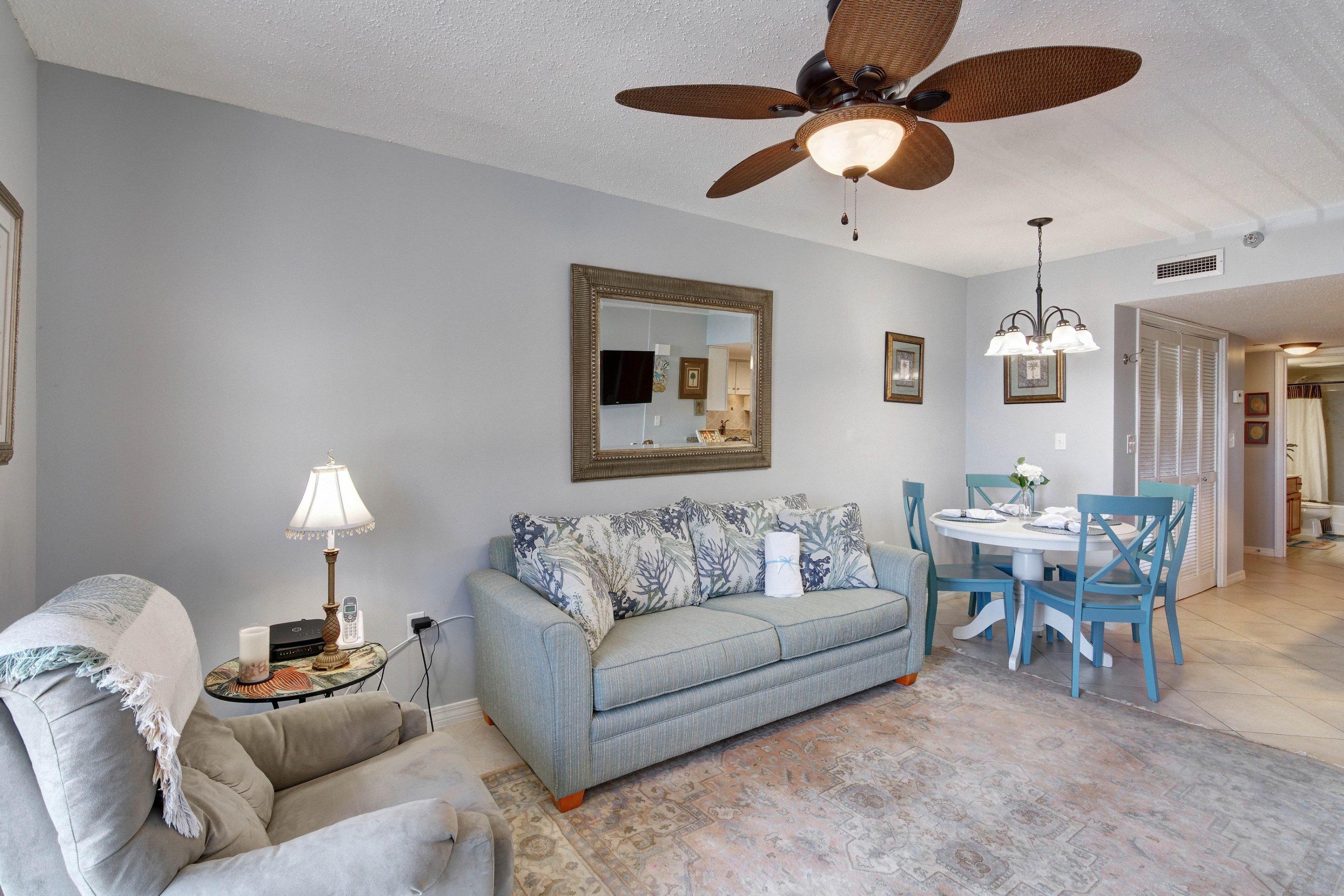 NAUTILUS CONDO - Residential