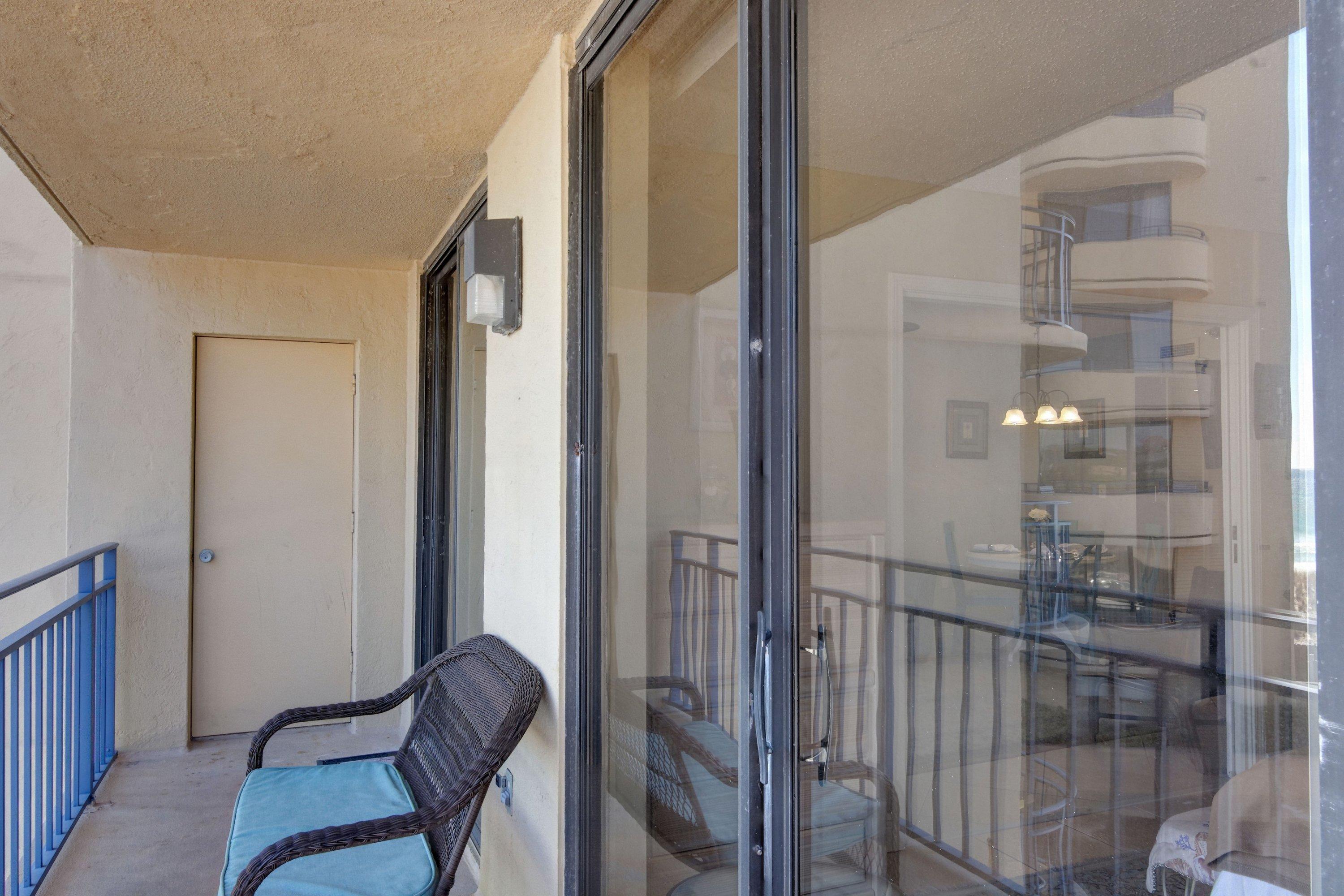 NAUTILUS CONDO - Residential