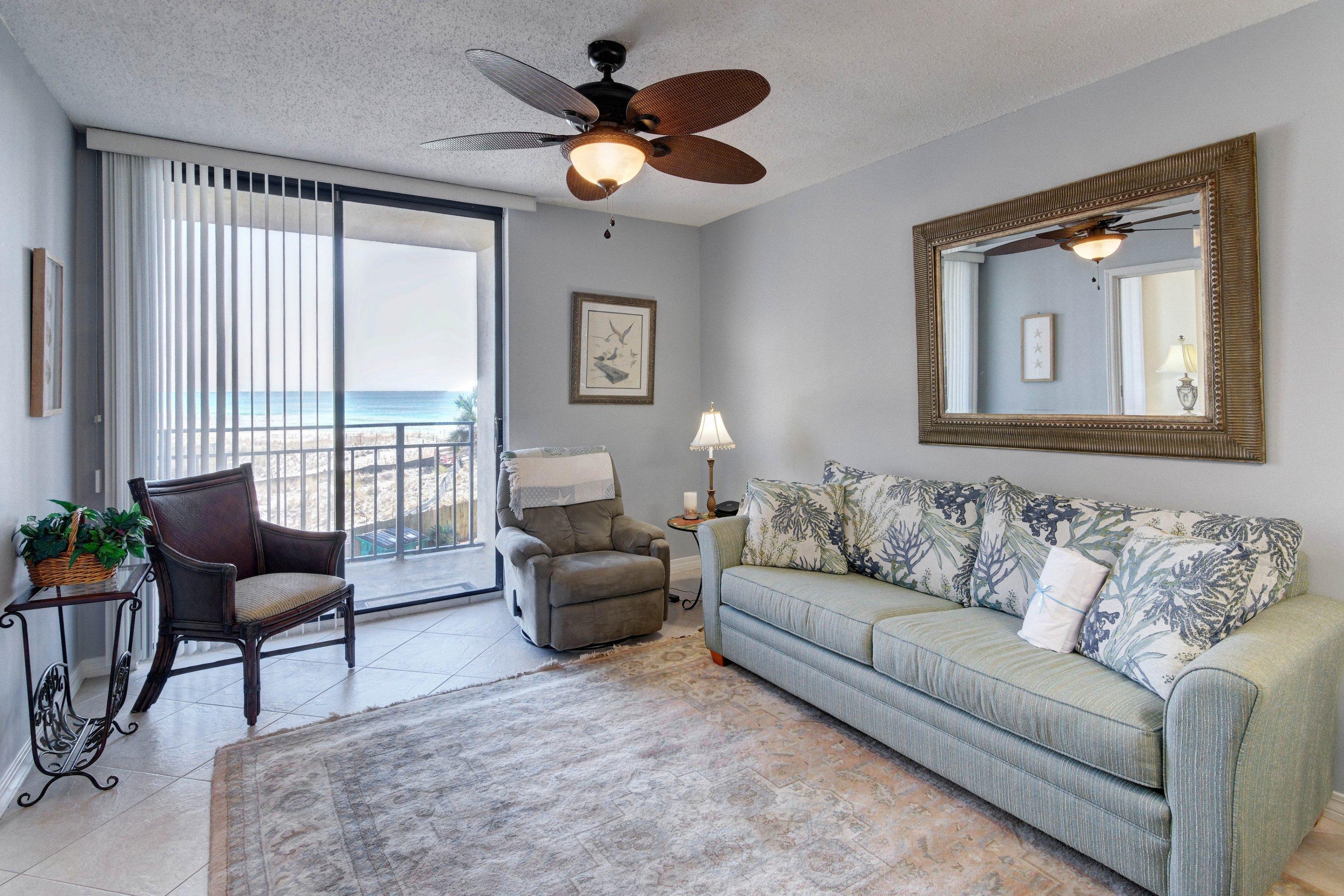 NAUTILUS CONDO - Residential