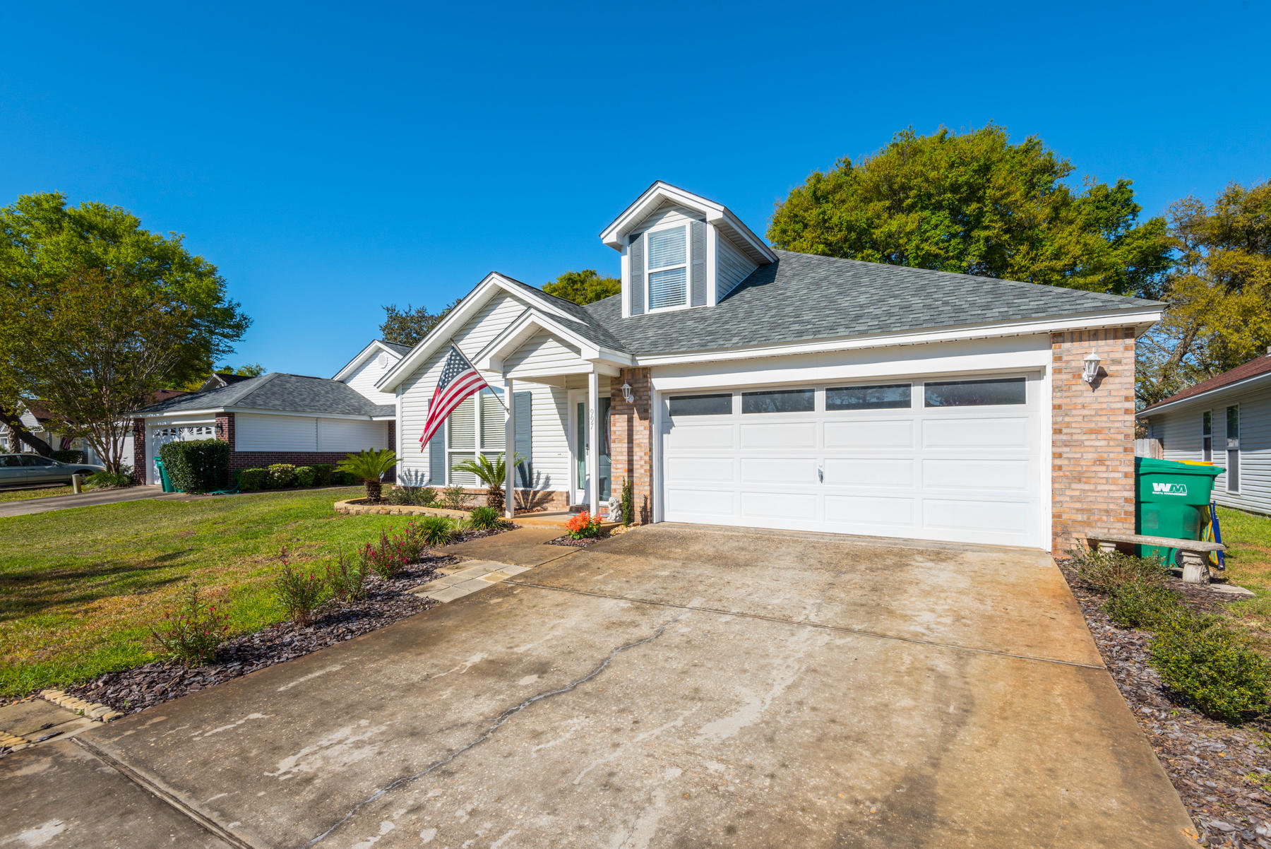 HUNTERS RUN S/D - Residential