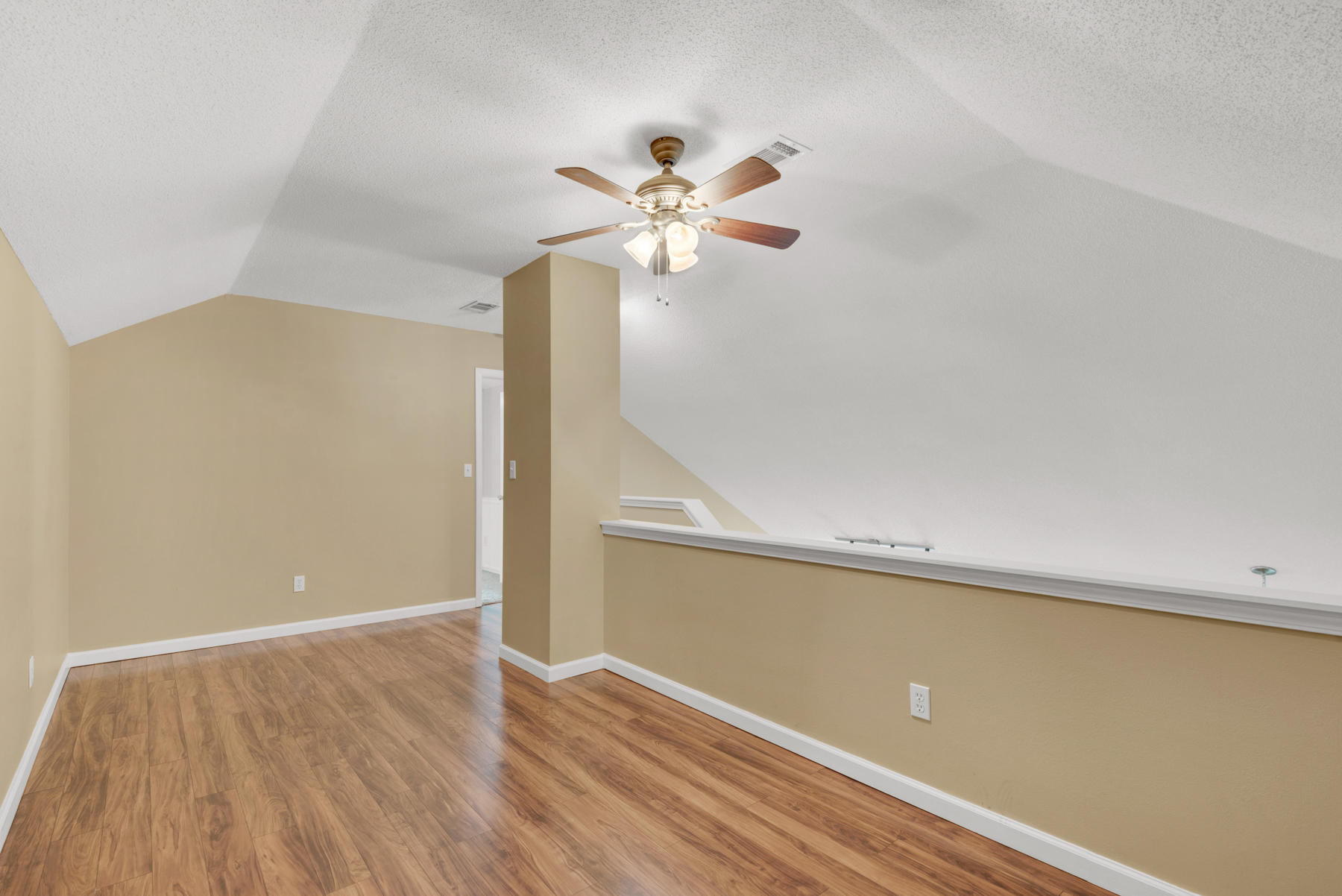 HUNTERS RUN S/D - Residential