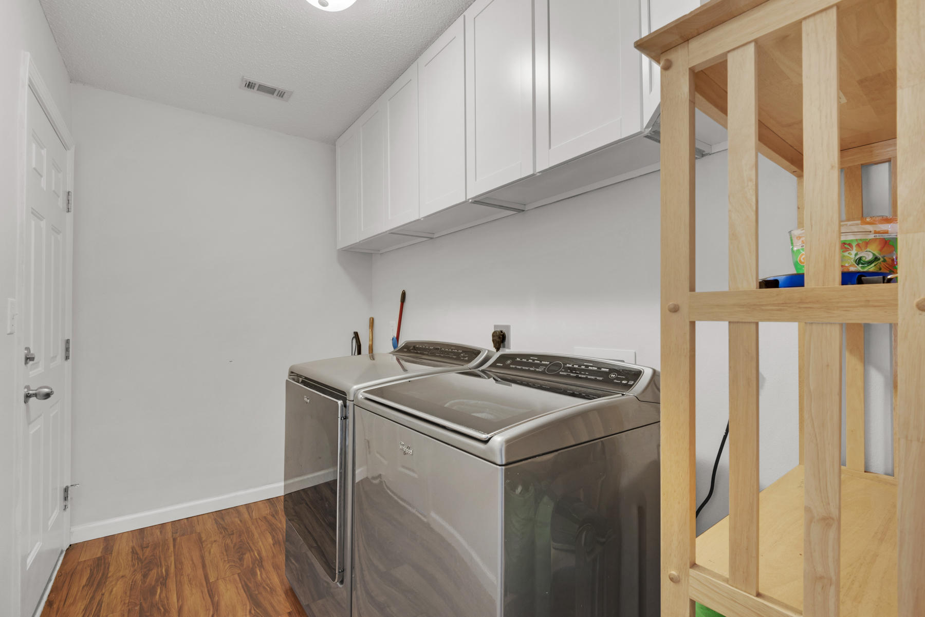 HUNTERS RUN S/D - Residential