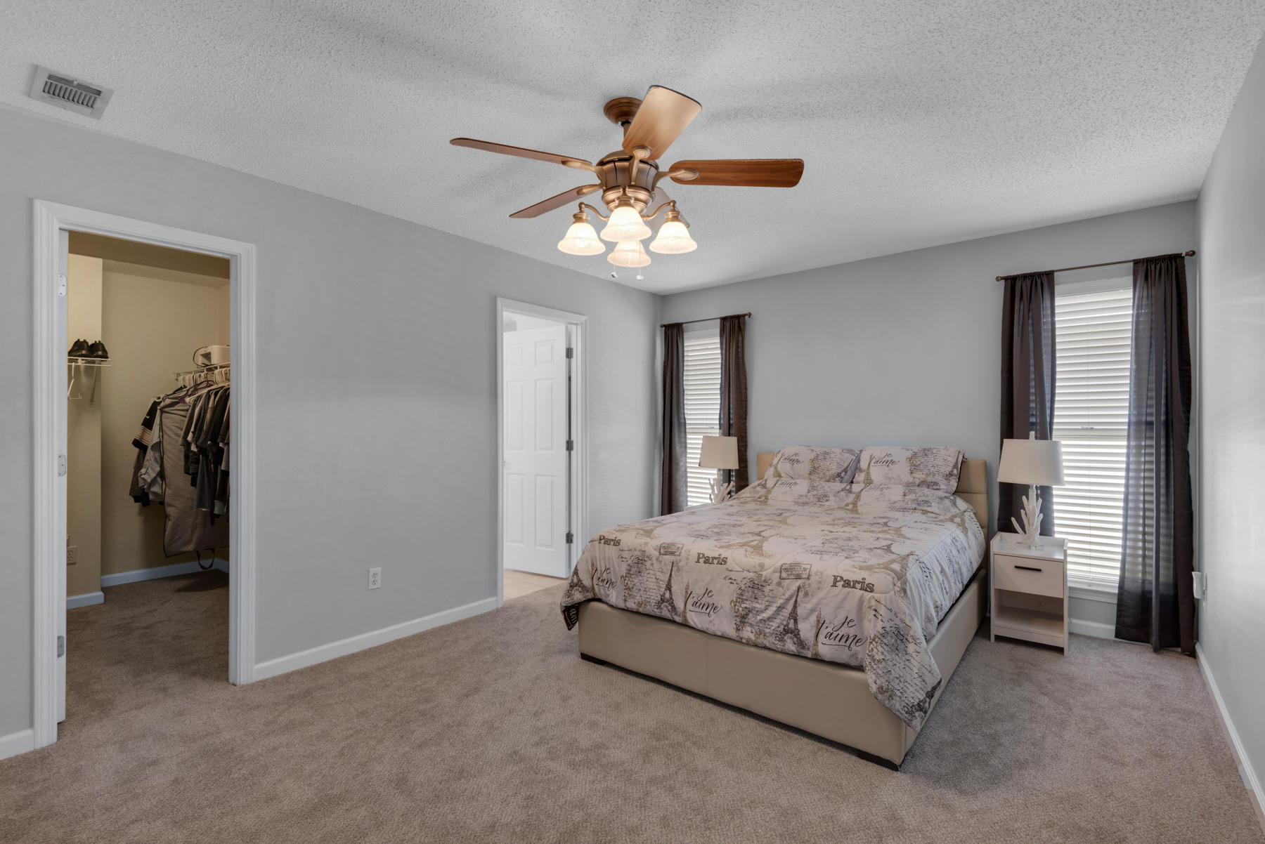 HUNTERS RUN S/D - Residential