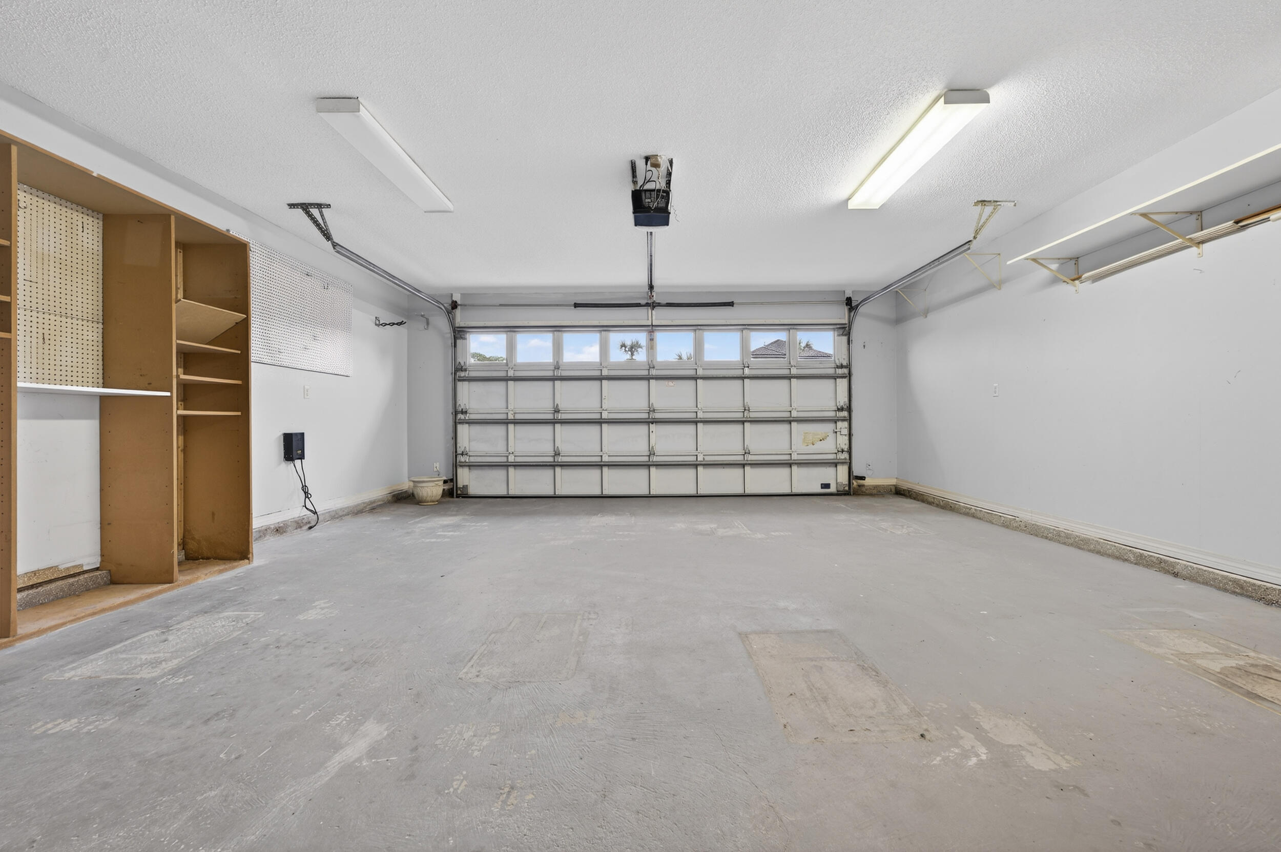 EMERALD BAY PH 1-B - Residential